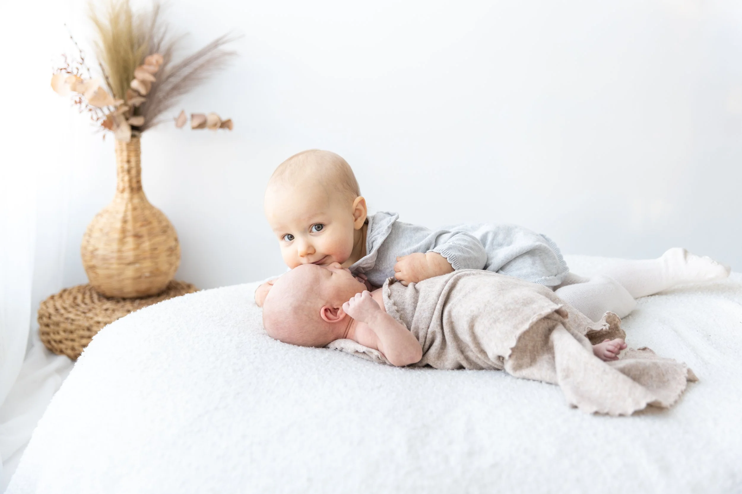 Newborn kuvaus studiossa | Jenni Laaksonen, Loimaa