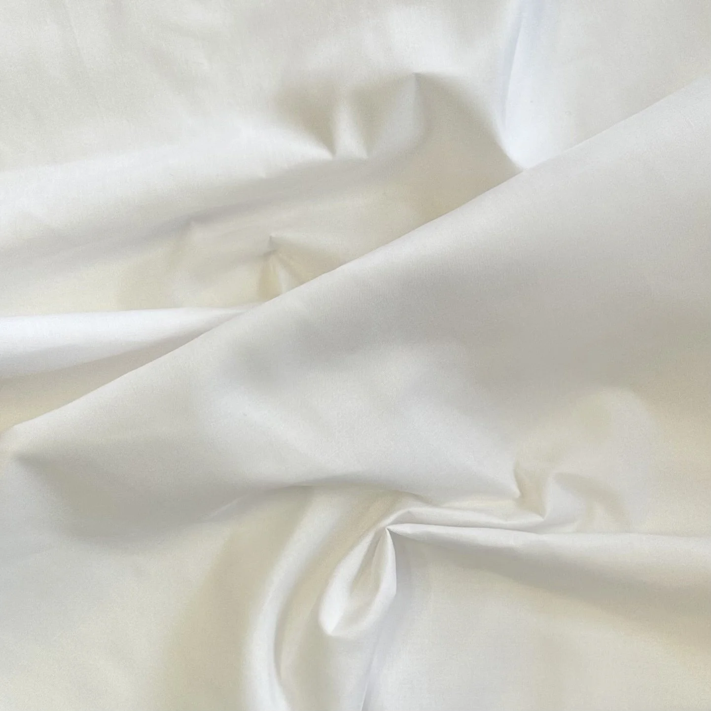 polycotton-white.jpg