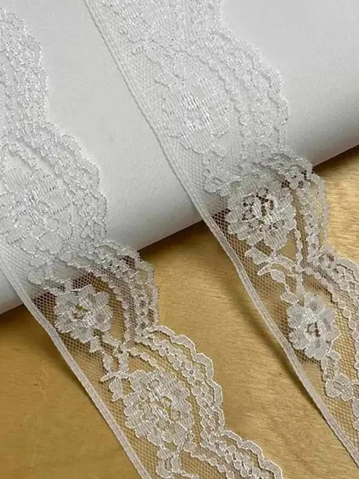 White Lace 4cm Trim