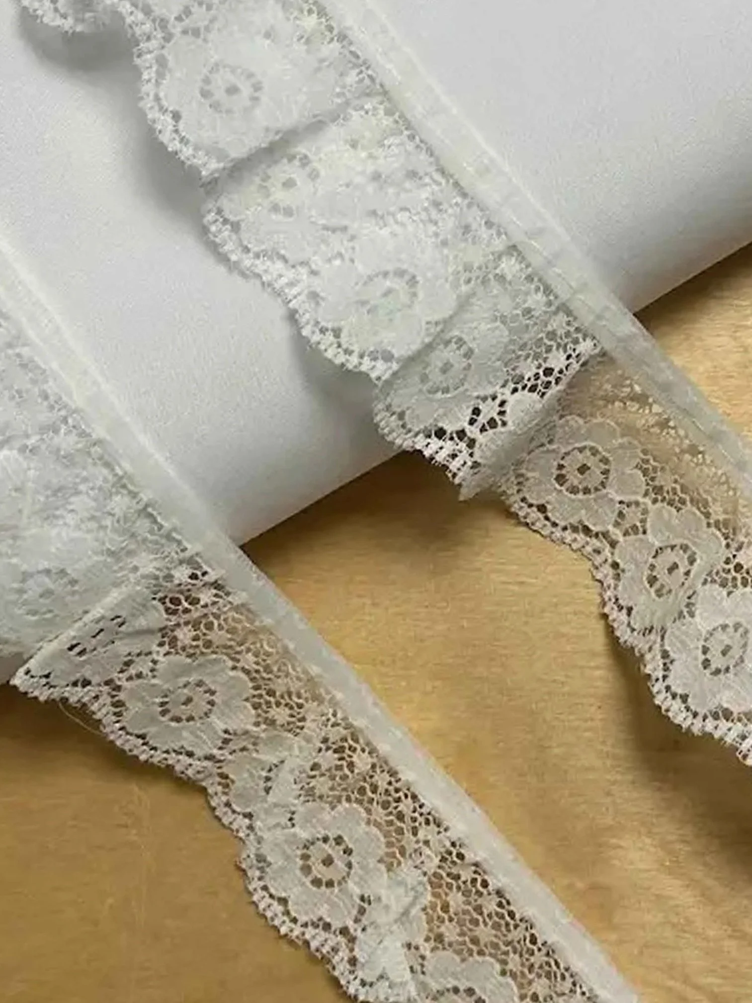 Cream Gathered Lace 3.5cm Trim