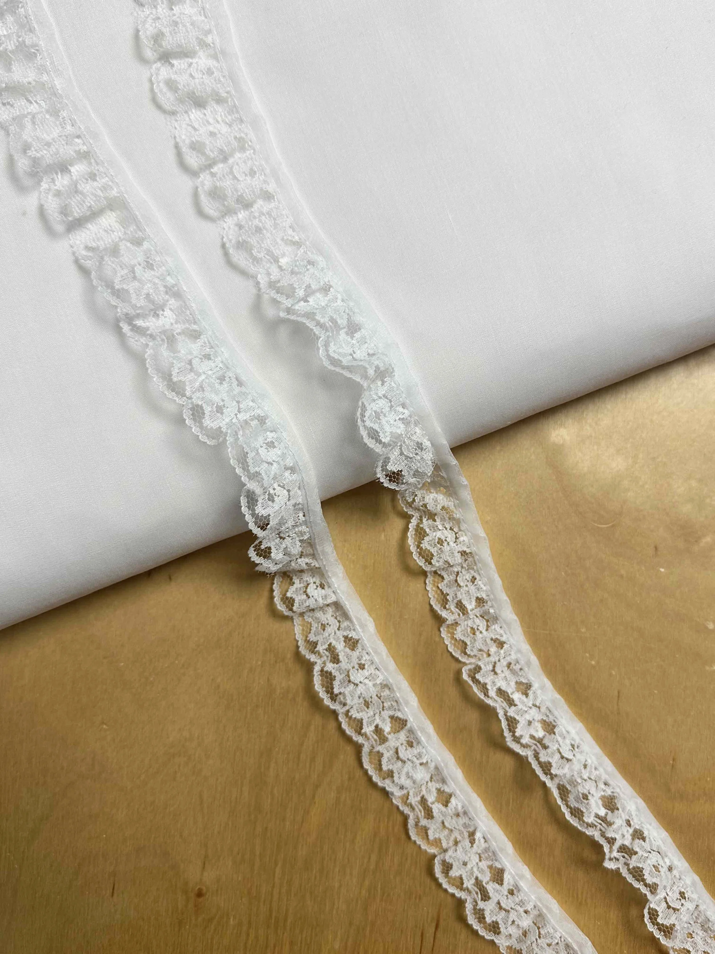 white-3cm-trim.jpg
