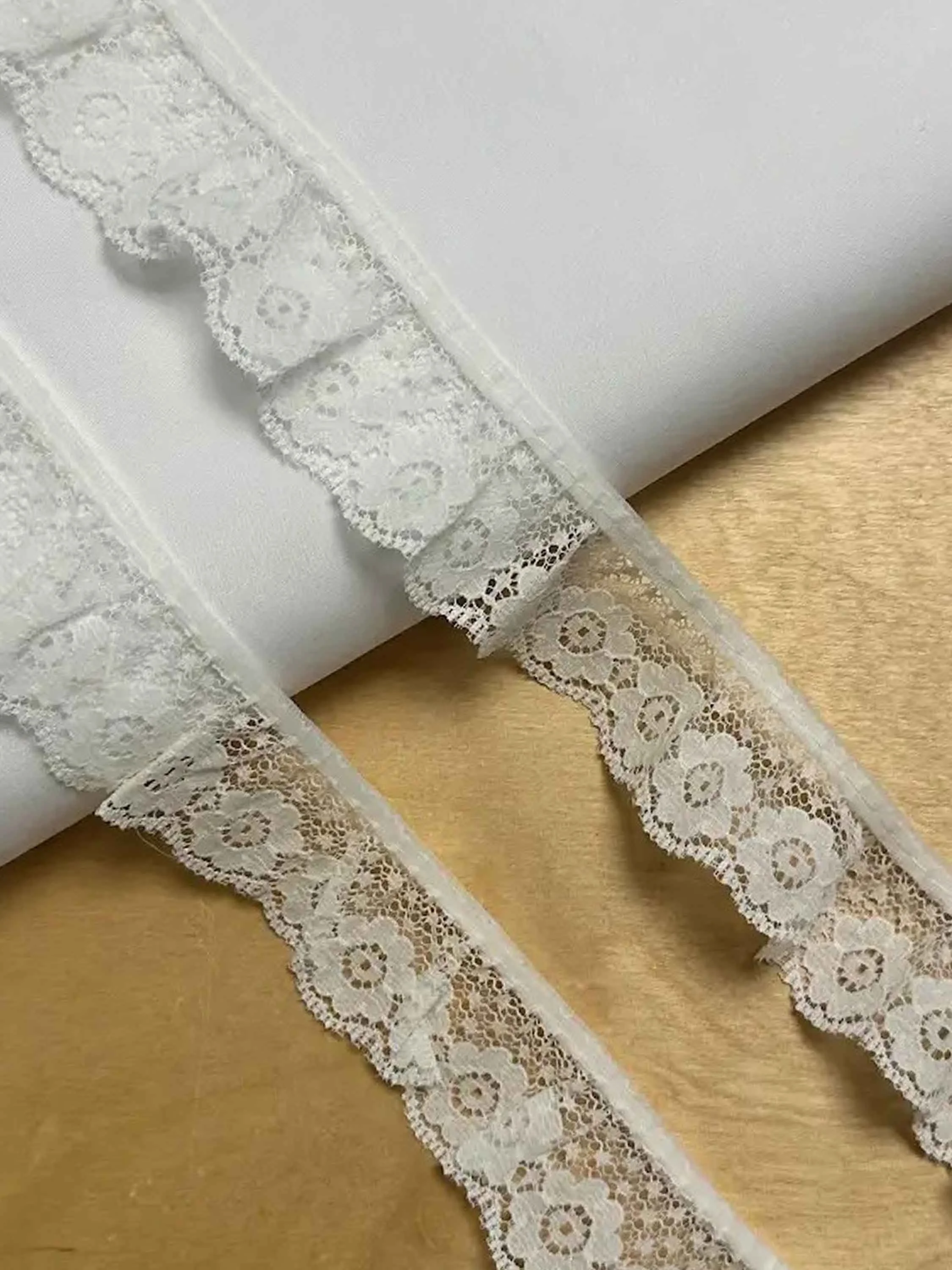 embroidered-lace-IVORY-C614702NL.jpg