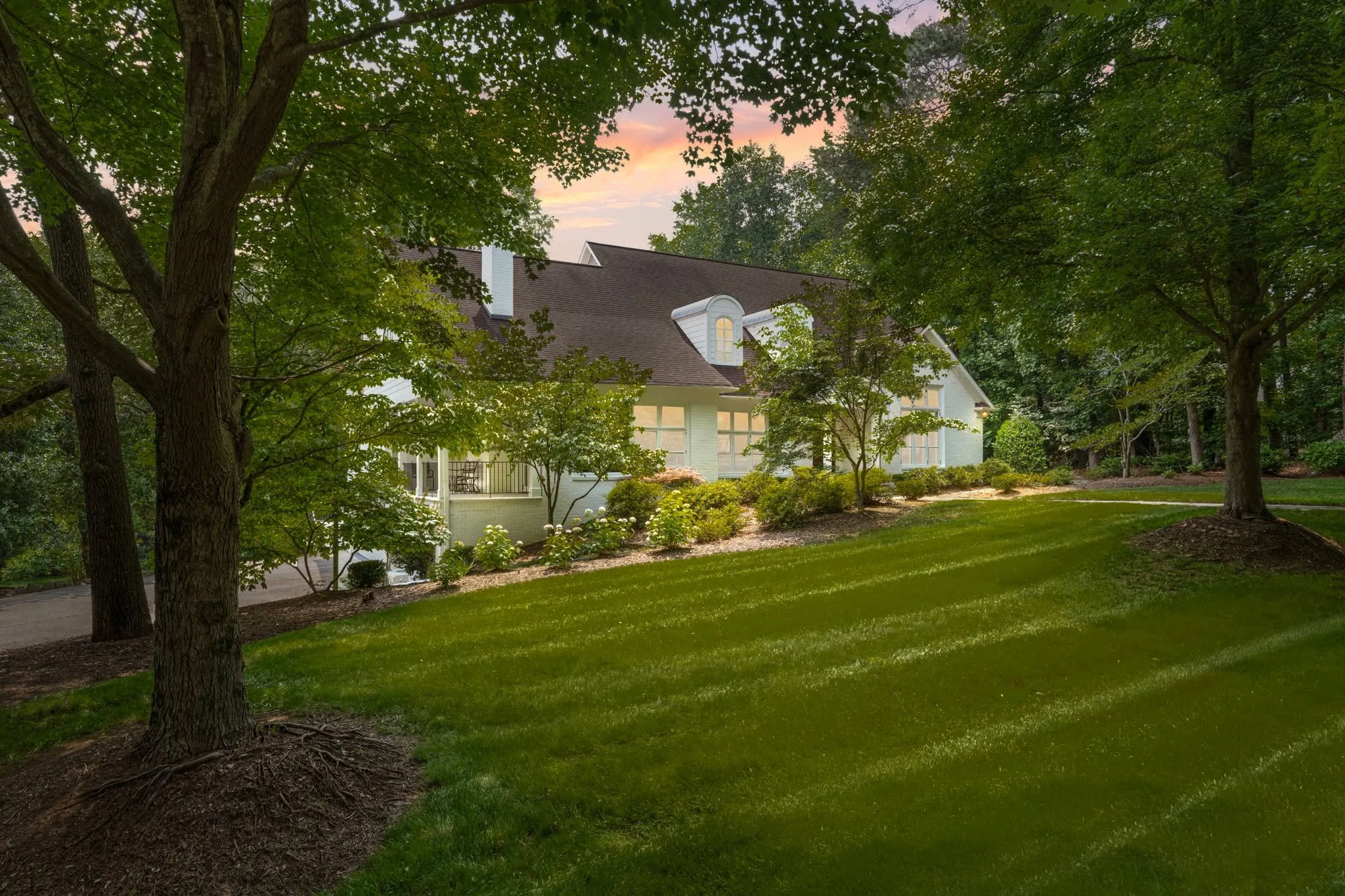 5312 Graycliff Dr, Greensboro, NC ✨

This home truly has it all. With more than 7,000 square feet, it&rsquo;s been beautifully updated by Wolf Construction, including the kitchen, two sunrooms, and a full outdoor pavilion. 🏡

On the main level, you&