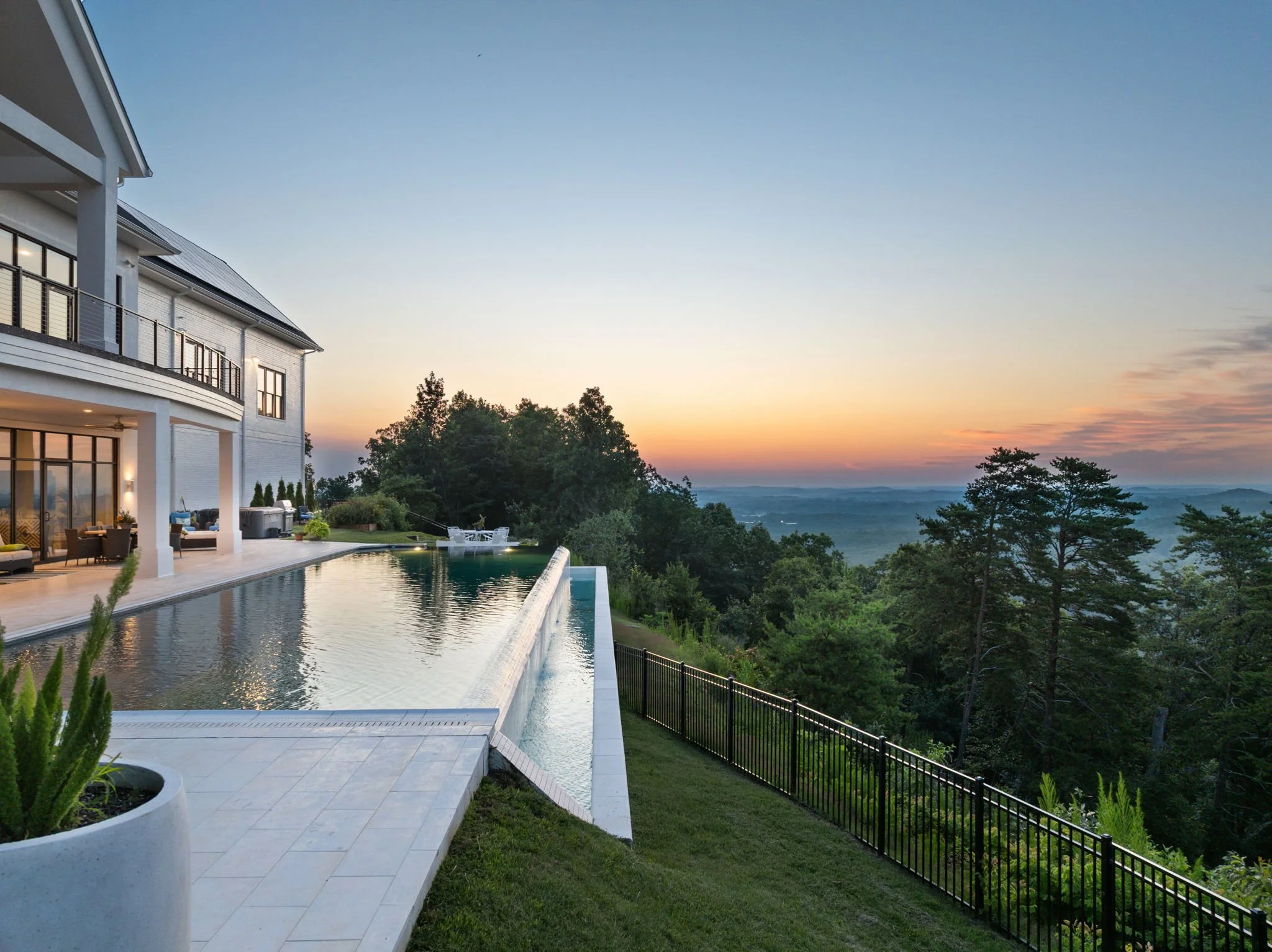 194-web-or-mls-DJI_0659 (2).jpg