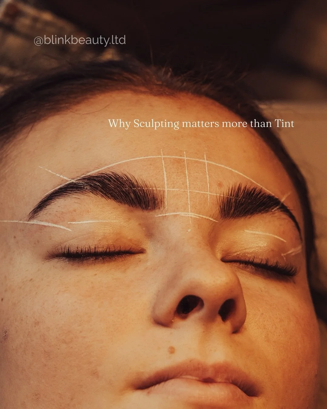 Perfect brows, personalised for you 🤎✨

No two faces are the same, which is why every brow begins with mapping and sculpting to suit your features.

Limited March appointments remaining. Book via the link in bio.