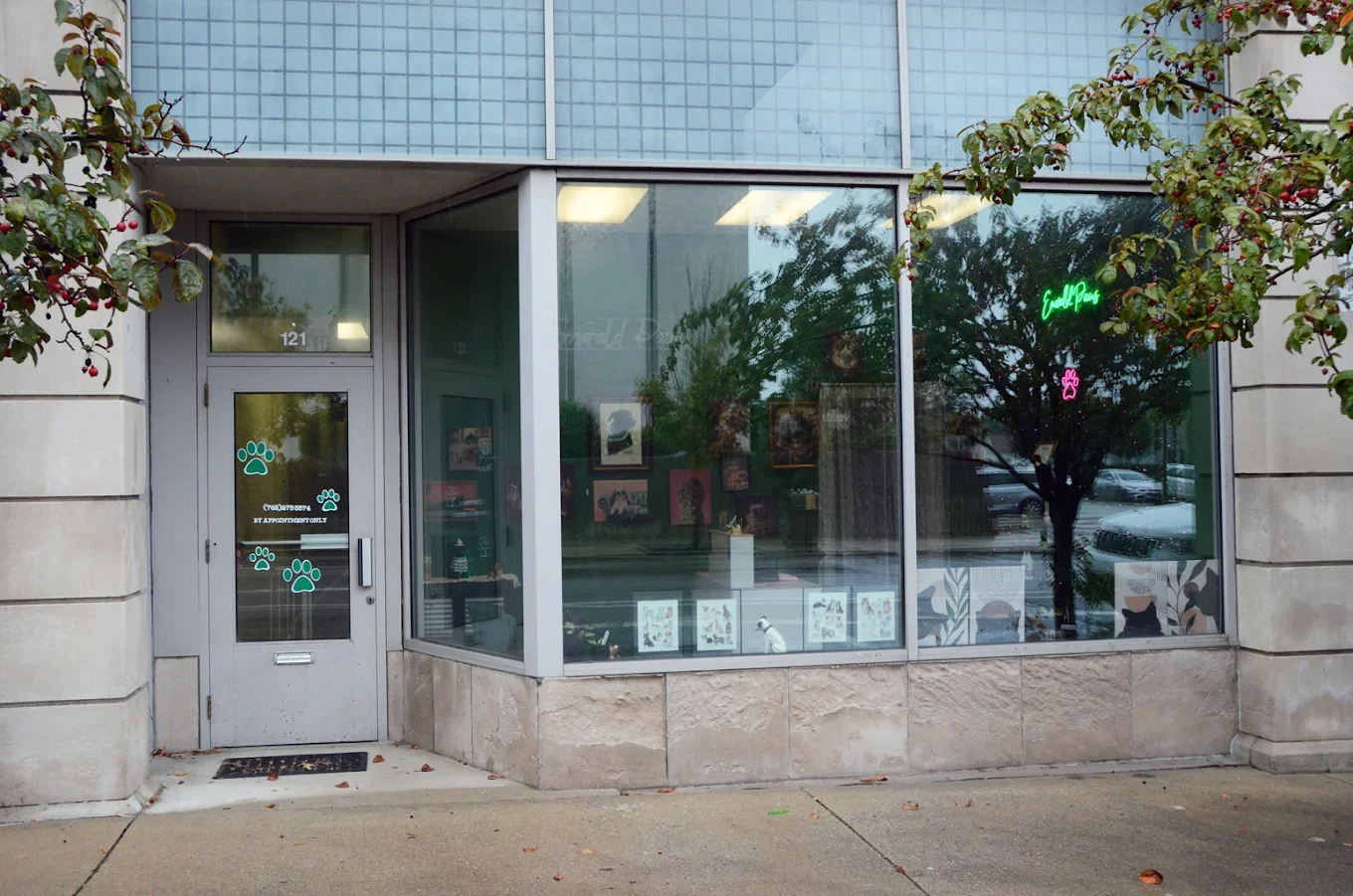 EmeraldPaws_exterior.webp