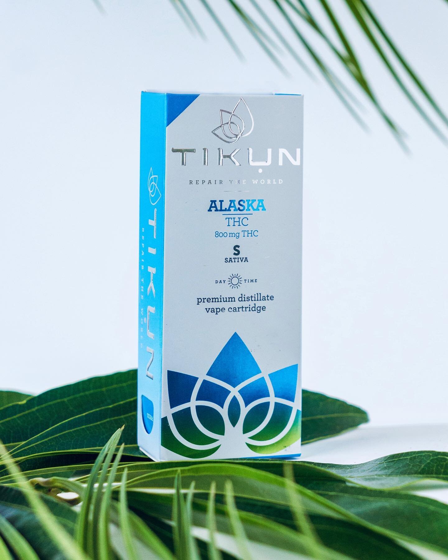 🌱💙🏔️ Alaska offers a unique and harmonious blend of cannabinoids and terpenes- the perfect sativa that will boost your mood and keep you energized all day long!

When you puff Tikun Olam's Alaska, you're not just inhaling a strain; you're experien