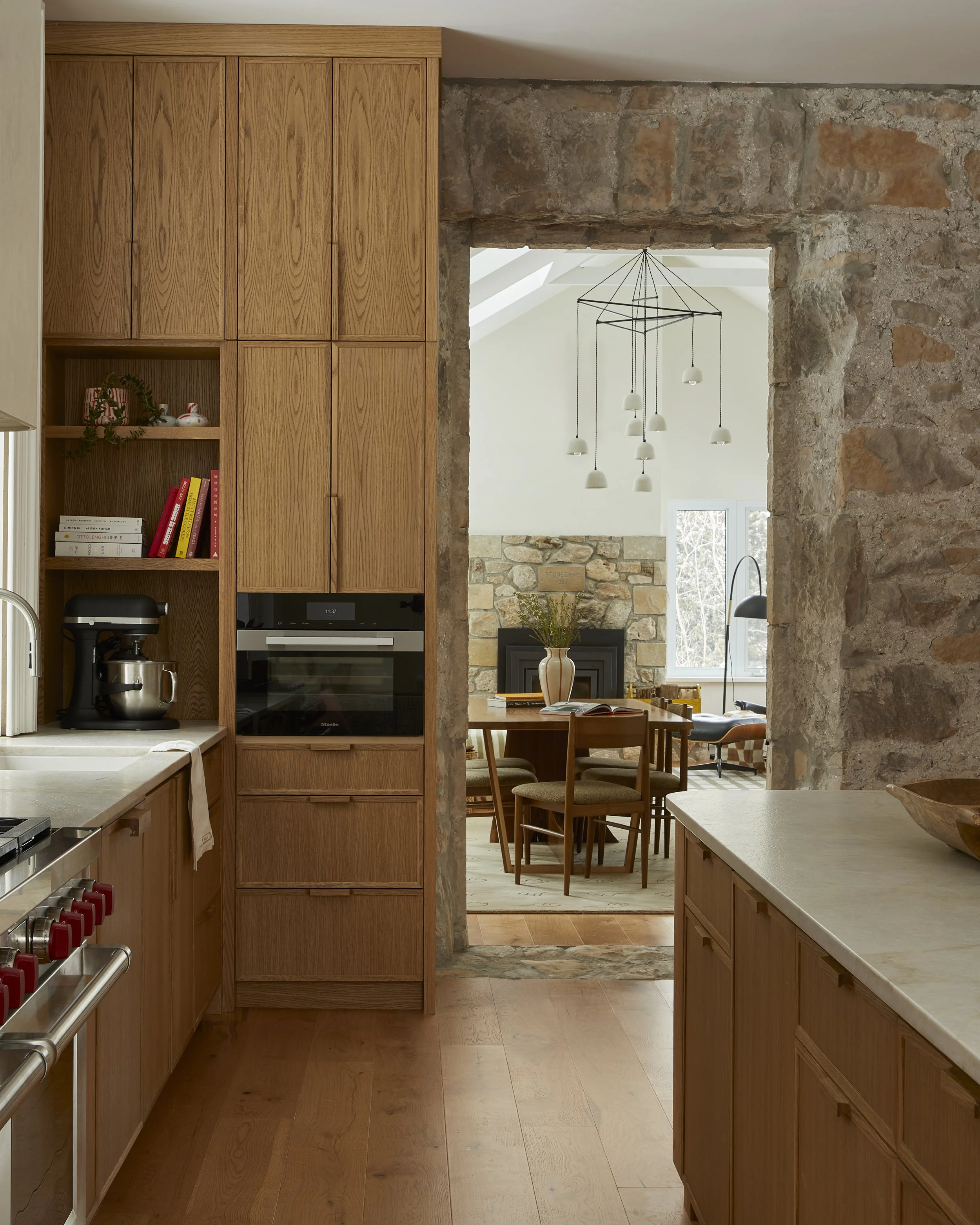  WORLD'S BEST III 
 
 Elora Stone Farmhouse 