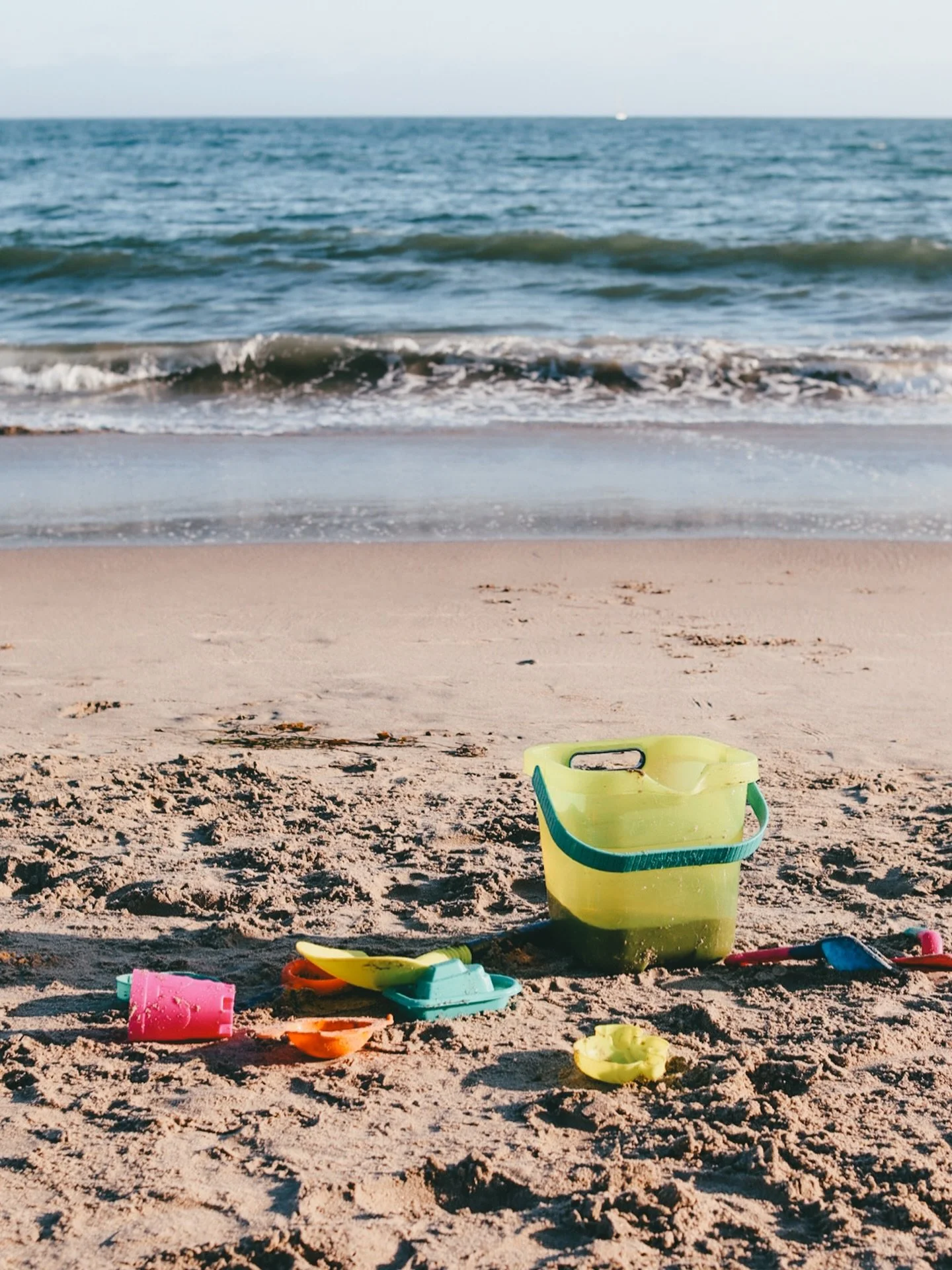 Long live summer, the sandy toes, the sandy car, the piles of wet swimsuits that somehow multiply overnight, and the beautiful chaos that comes with it all. The snack crumbs in every crevice, the sunscreen that gets on literally everything, and those