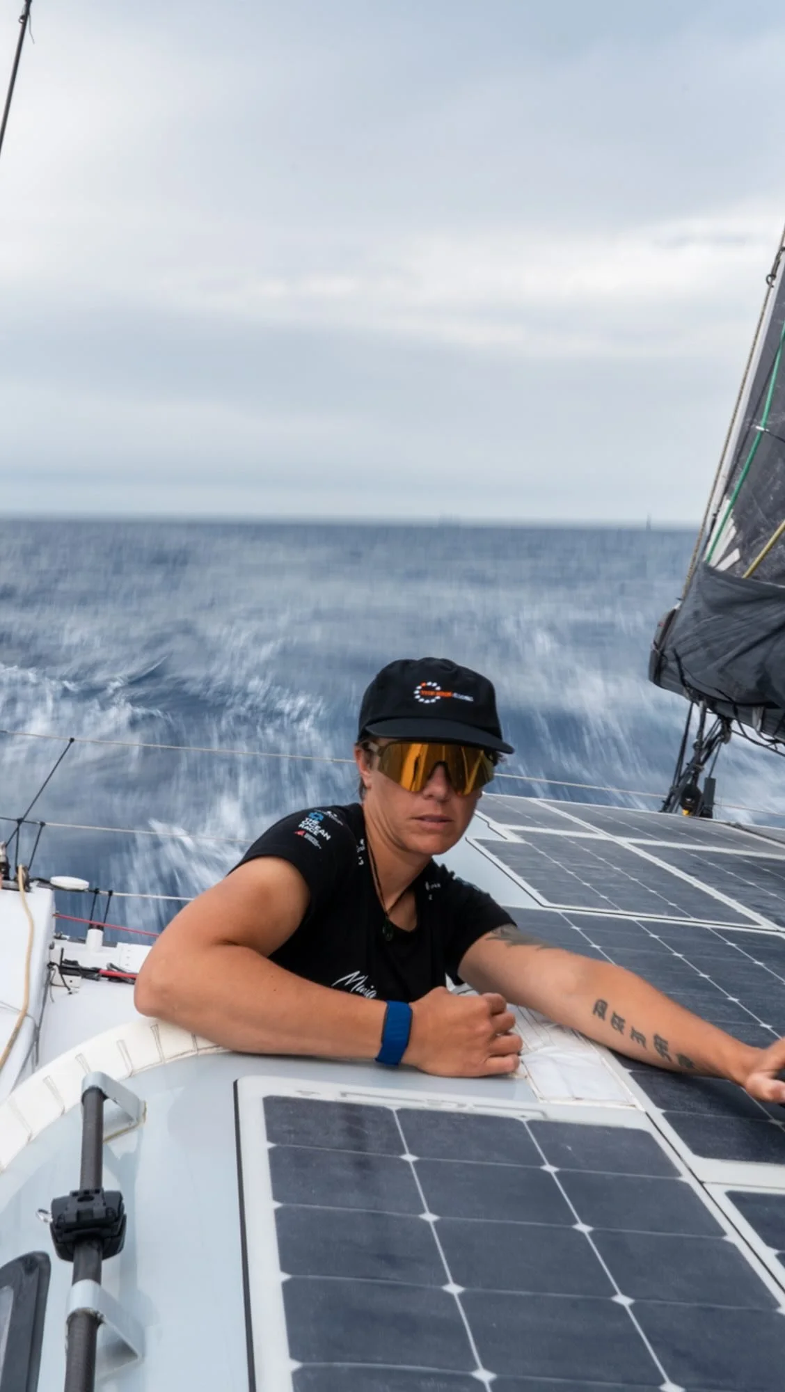 What’s it like steering an IMOCA at full speed? Thrilling, intense and definitely wet! (Depending on whether you’re inside or outside 😅)
📹 Flore Hartout / Team Malizia
#TeamMalizia #TheOceanRace #11thhourracing