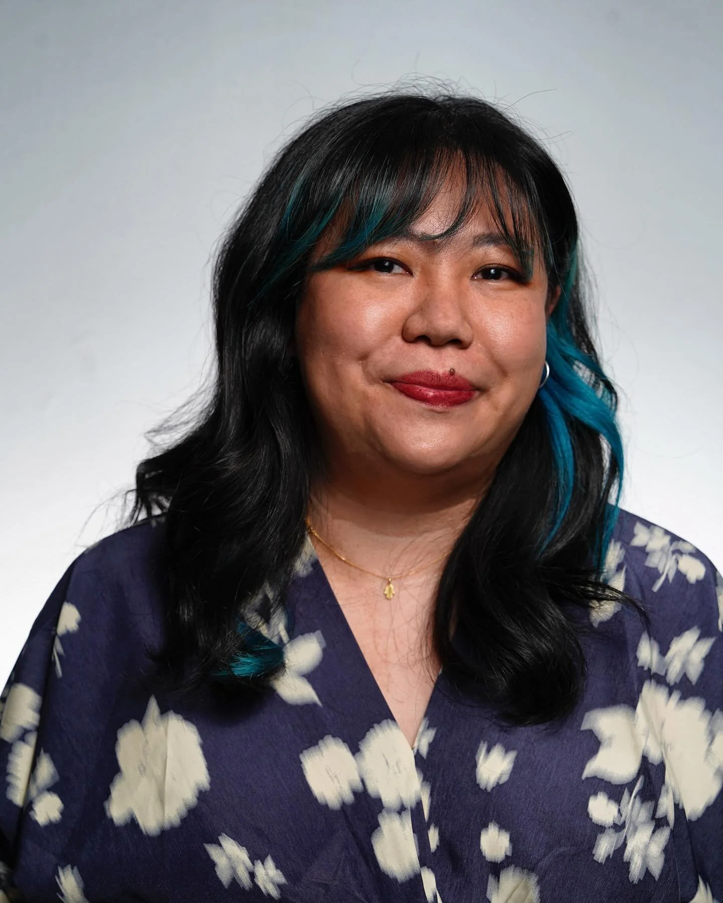 Hailing all the way from Pasir Ris, you can easily spot Bridget Tay in shades of blue a mile away! An avid collector of vinyl records and chilli powder, you will always be in good company.

-

Bridget Tay (b 1989) is a Singapore-based artist who grad