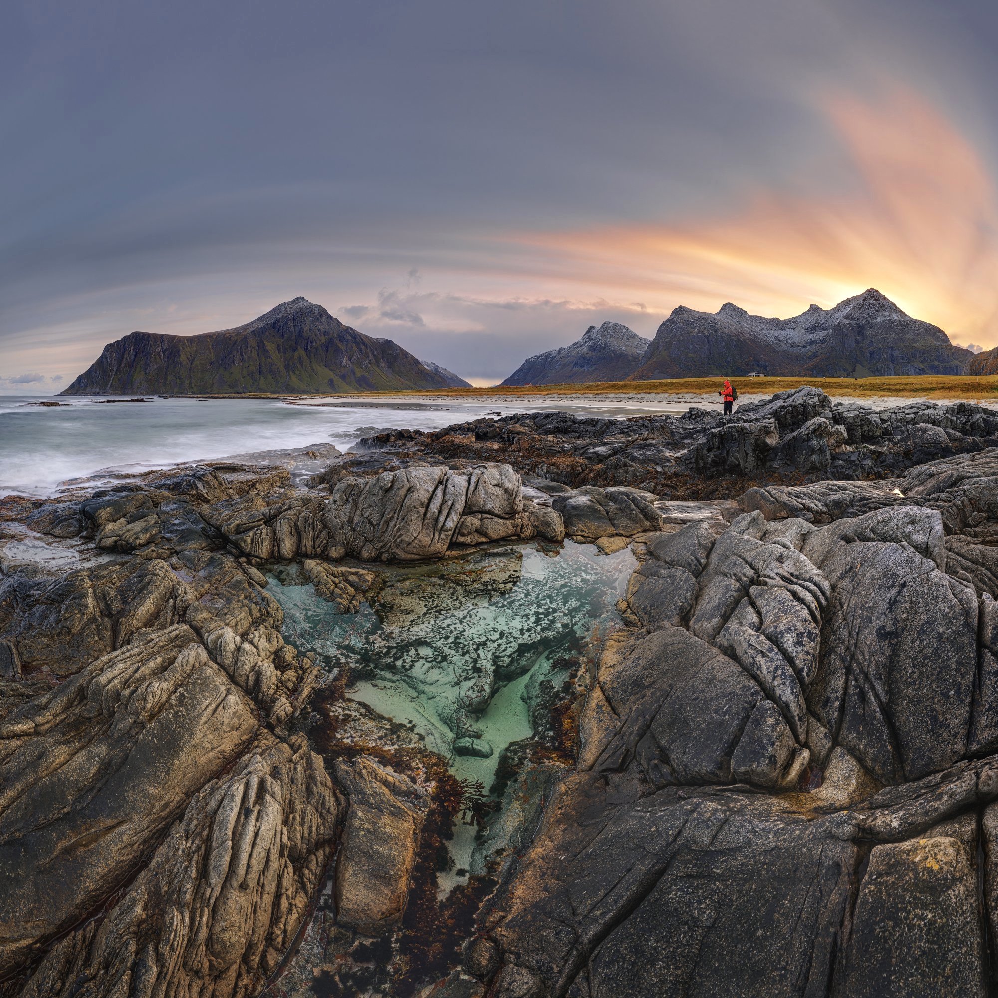 Square panorama of Skagsanden rocks and pool, viewing Hustinden peak. A workshop participant captures the scale during a Jan Smid, Master QEP photo expedition & workshop.