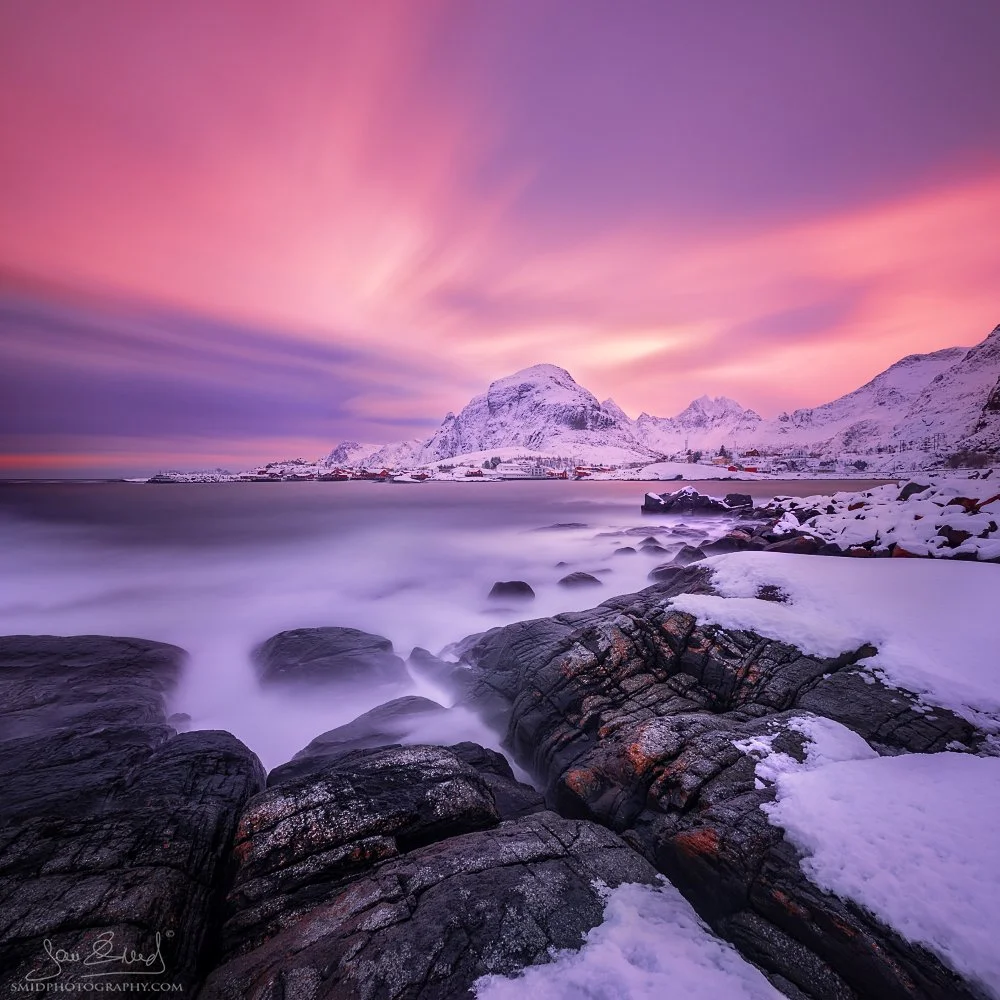 Multi-award-winning panoramic photograph "Zig Zag" captured at a secret location near Tind, Lofoten. Long exposure landscape by Jan Smid, Master QEP, 2017.