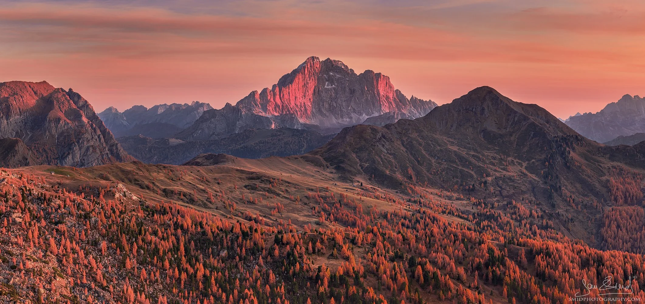 Sunset glow on Monte Pelmo in autumn Dolomites from the photo "Just a Moment II" by Jan Smid, Master QEP.