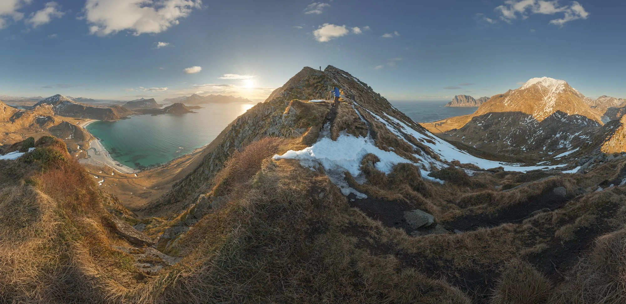 The Golden Ridge of Mannen