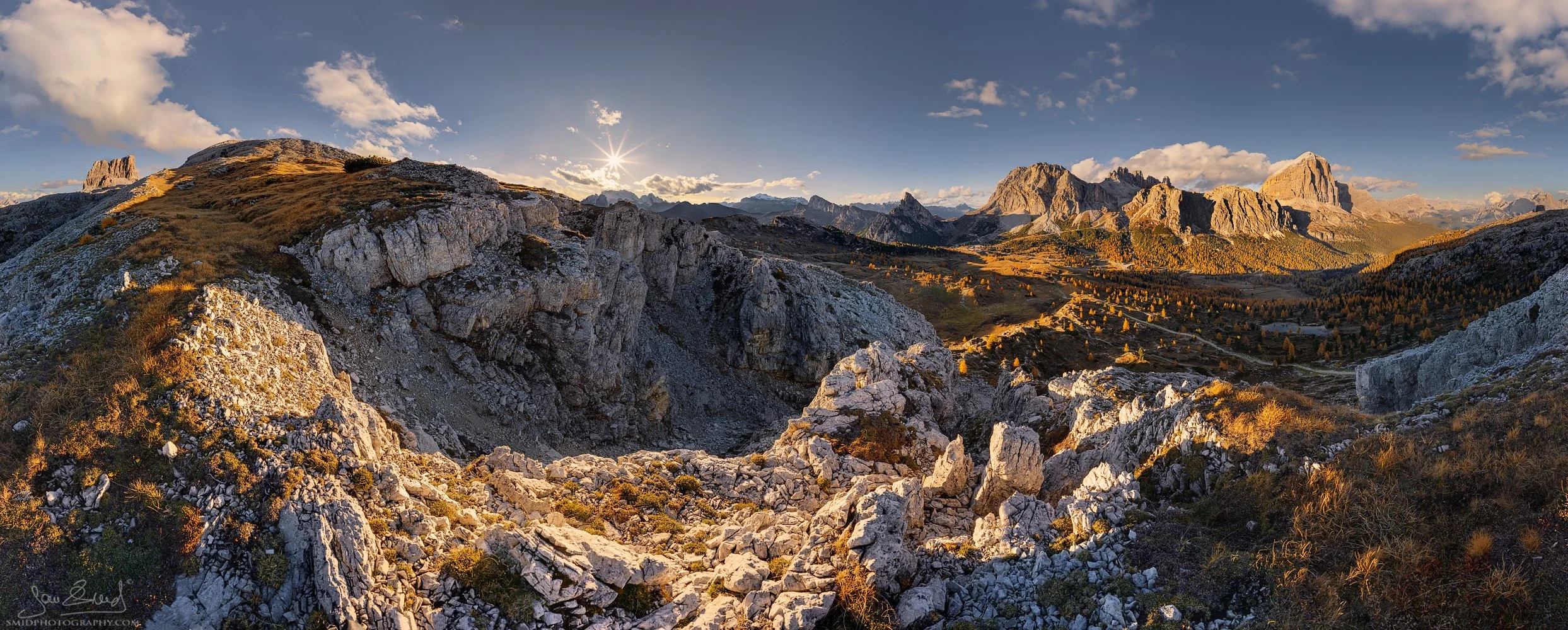 A 360-degree autumn mountain panorama titled "360 II" in the Dolomites by Jan Smid, Master QEP.