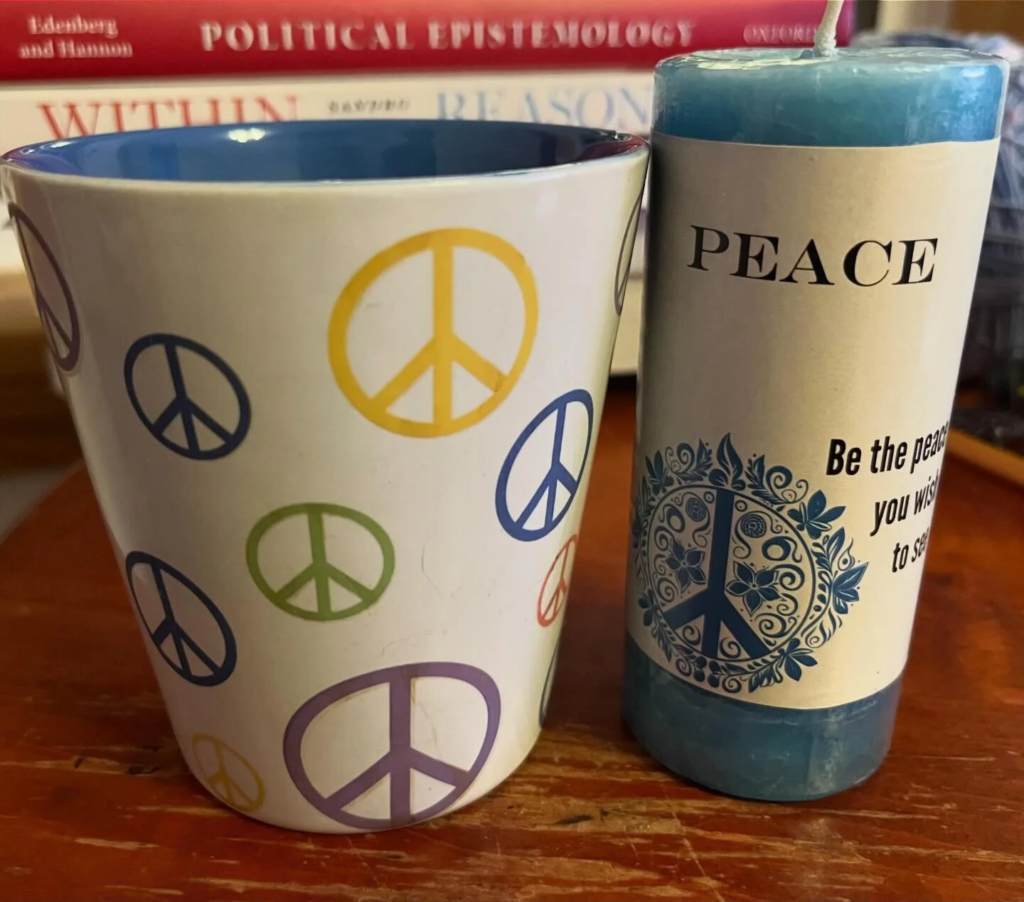 Drinking some #tea and lighting a #candles for #peace 

#endgenocide #gaza #rafah #sudan #drc #ukraine