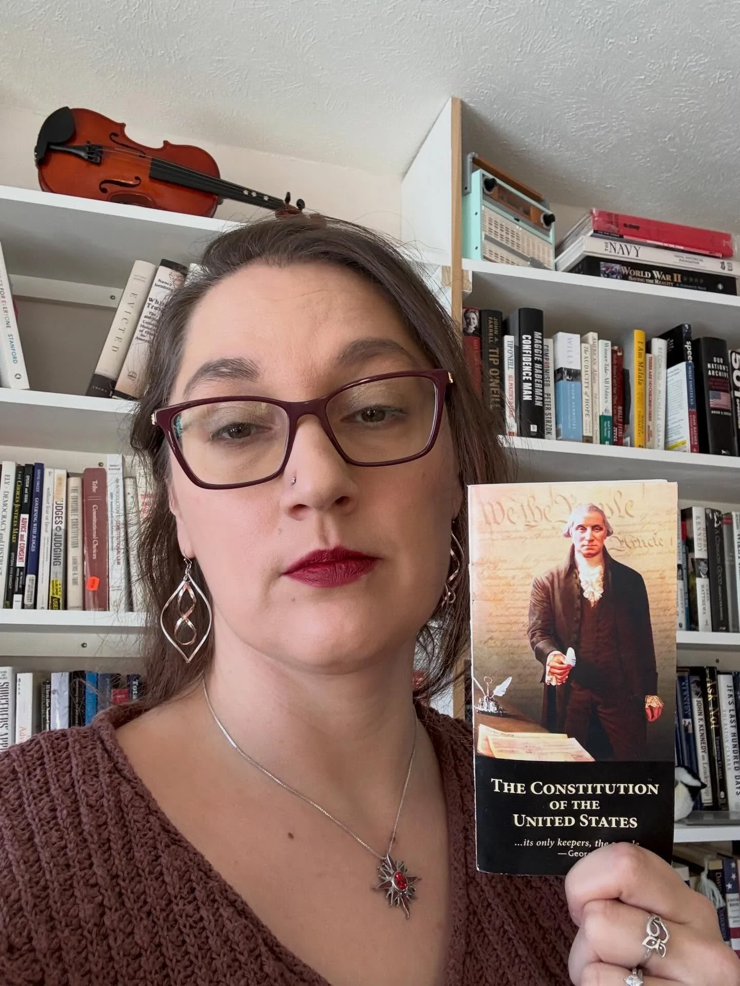 Me when folks ask where I got the idea that we can radically alter the government. #civics #declarationofindependence #dothereading