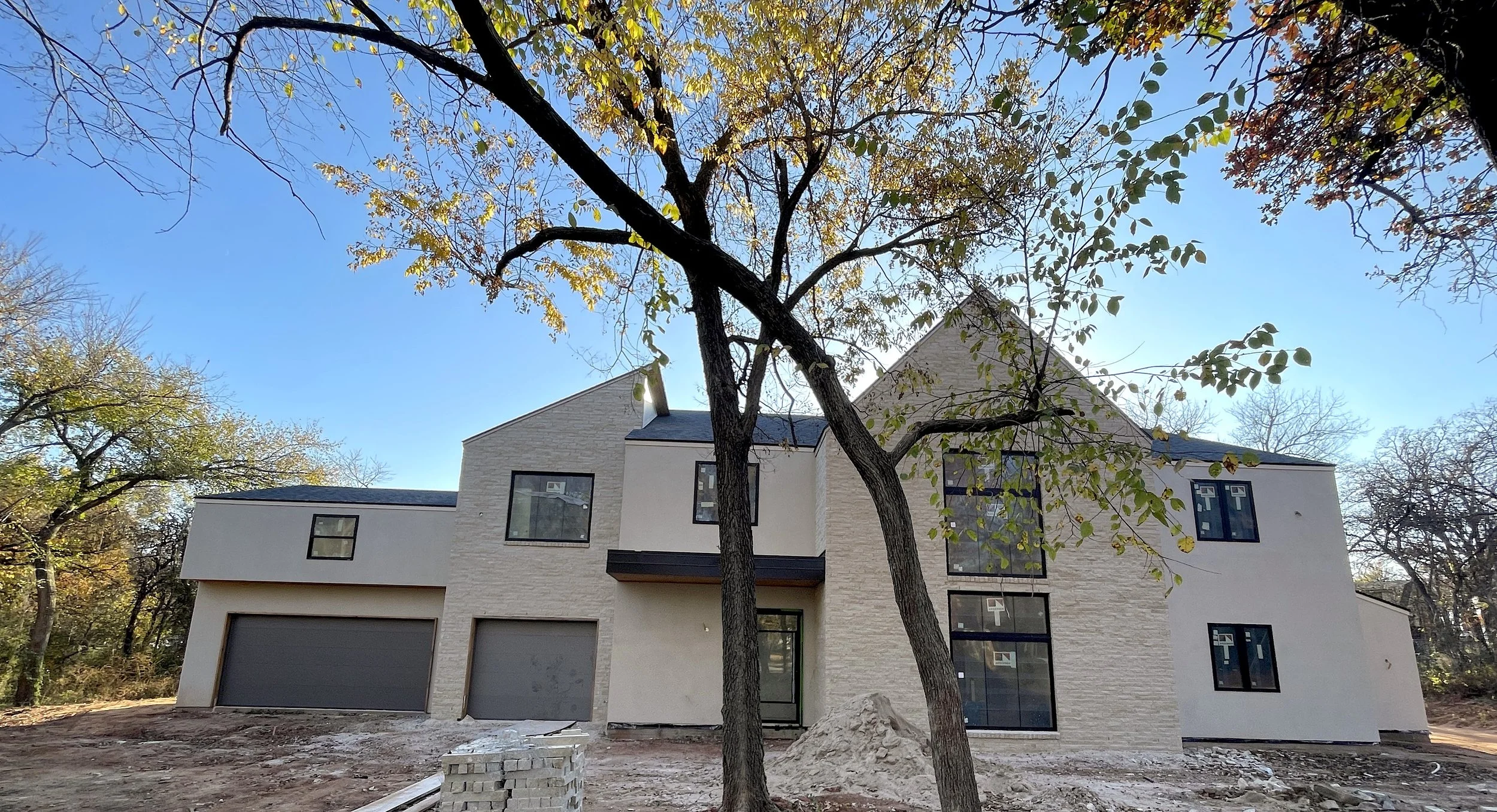 Arrowhead Court 1.JPG