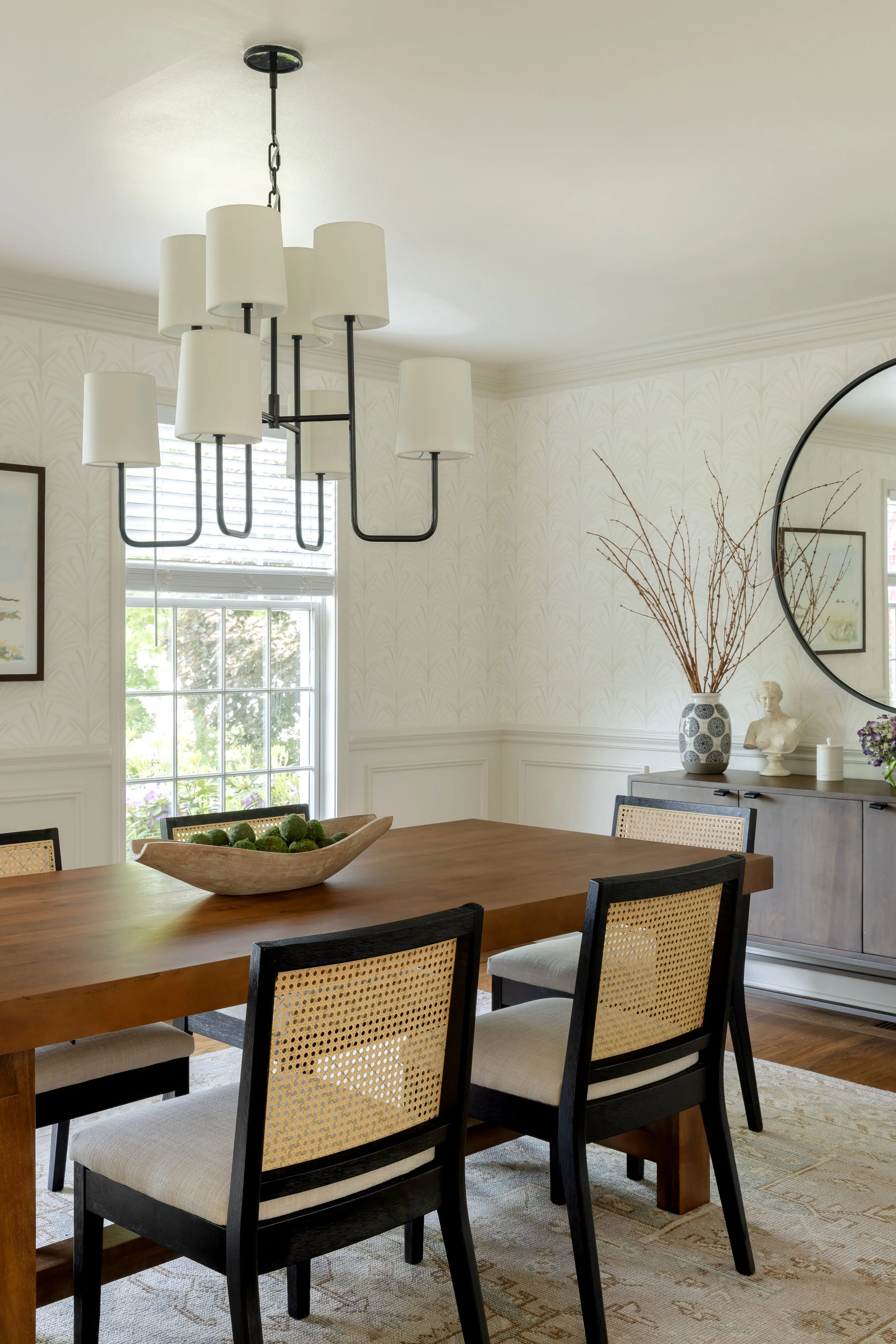 transitional_dining_3.jpg