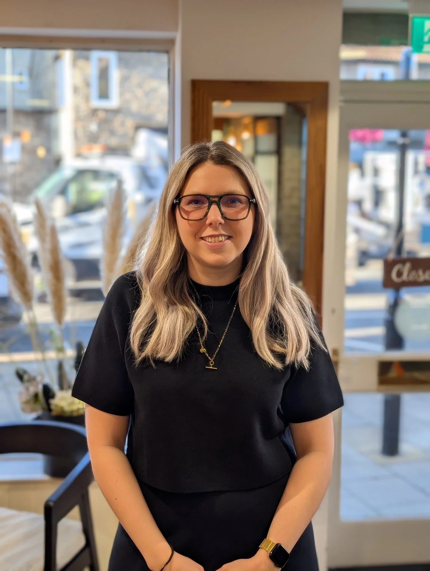 Hermione&rsquo;s loving her new Taylor Morris aviators 😍
The soft burgundy gradient tint adds just the right touch of colour for autumn.

#TaylorMorrisEyewear #IndependentOpticians #Wetherby #LeedsIndependents #ShopLocal #OpticianStyle #EyewearStyle