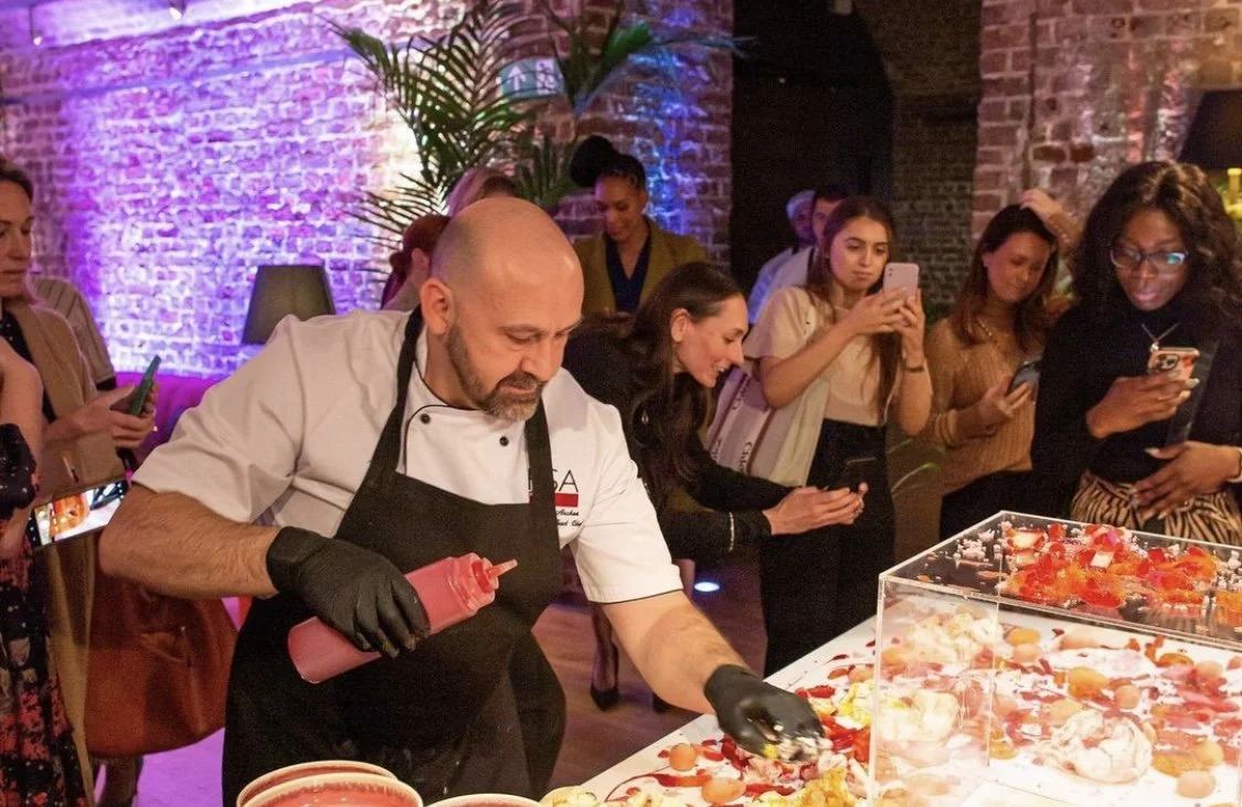 Wedding dessert made in front of guests