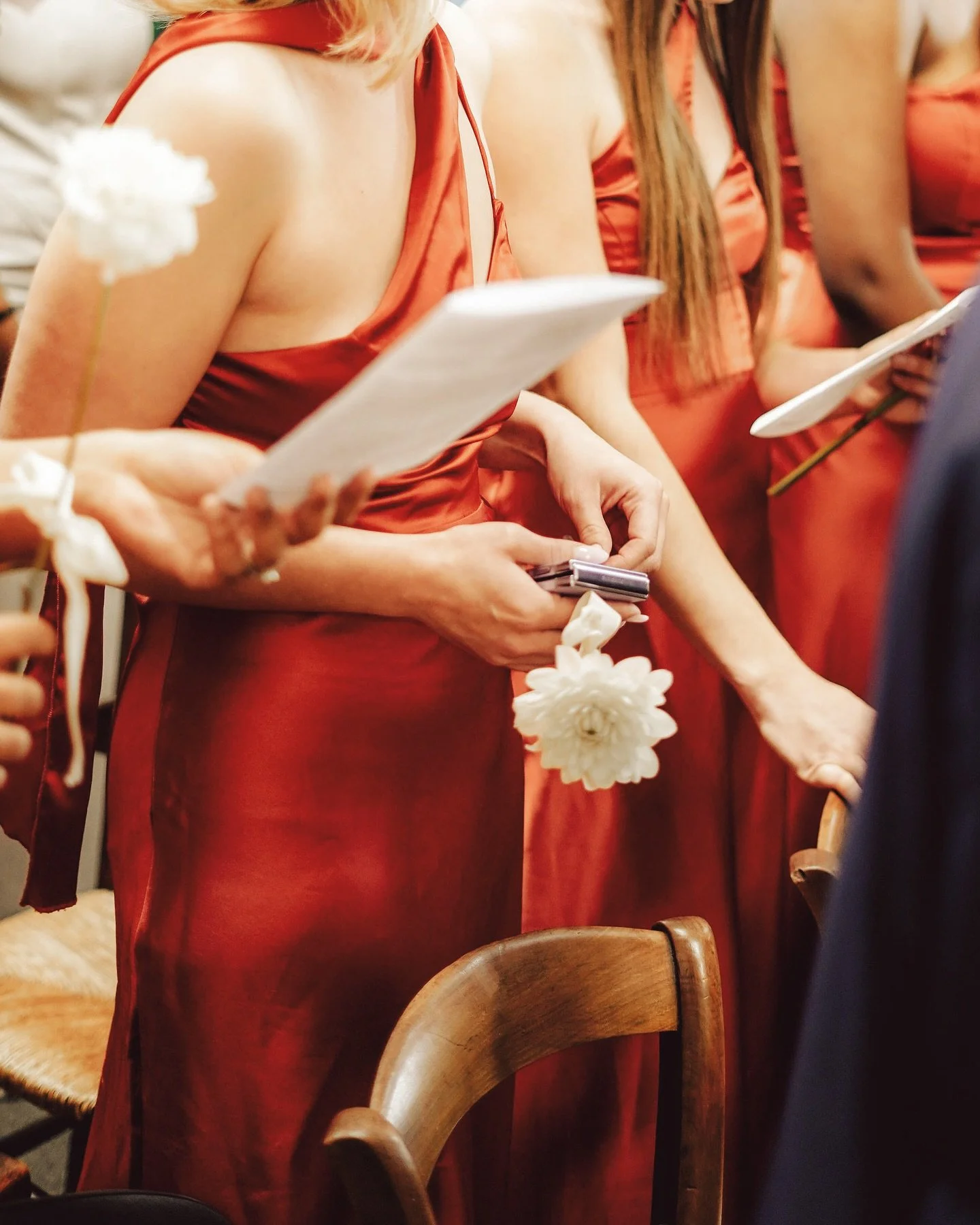 C&rsquo;est officiel ! Selon le blog @brides, la couleur des mariage de cet &eacute;t&eacute; sera le V&eacute;rona Sunset. 

Douceur orang&eacute;e, chaleur dor&eacute;e, tons m&eacute;diterran&eacute;ens&hellip; Le Verona Sunset s&rsquo;impose comm