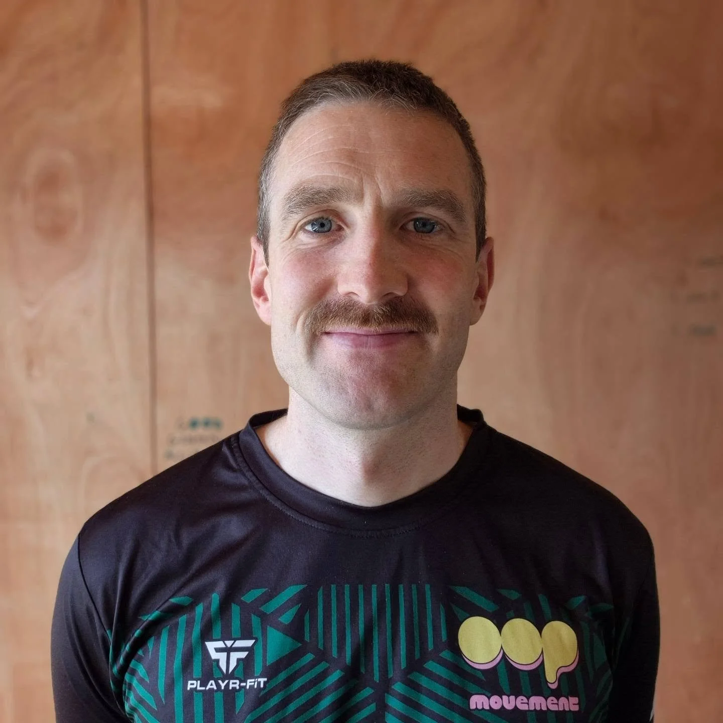 Hello. My name&rsquo;s Darragh. 👋

I&rsquo;m an Accredited Sport and Exercise Scientist (ISESA) specialising in youth strength and conditioning.

I support people to move well and to feel well.

I apply sport science for athletic health and performa