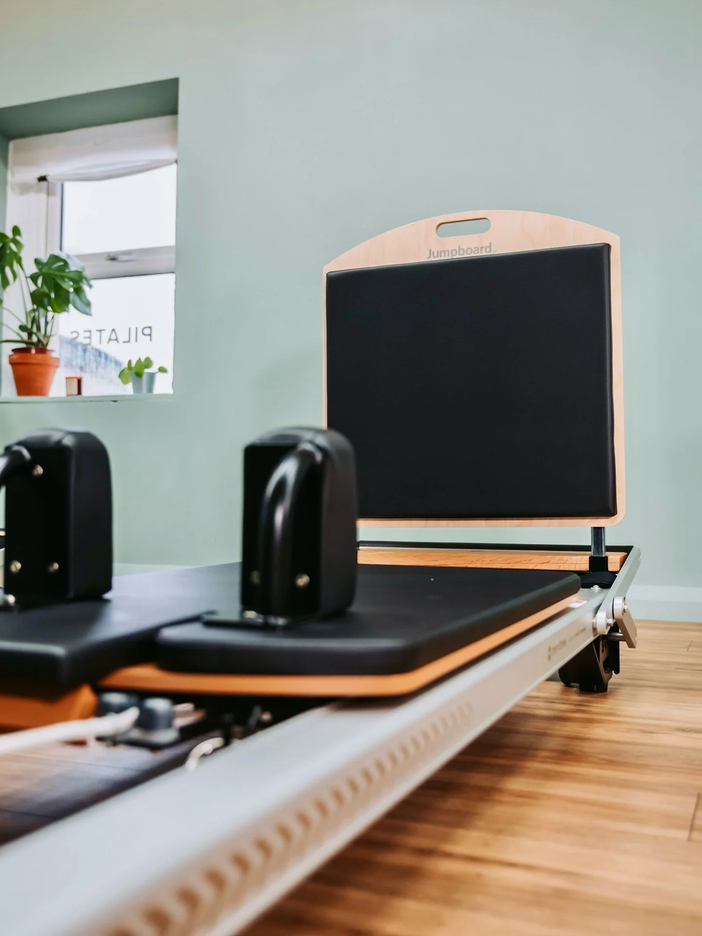 SUNDAY = FUNDAY

We&rsquo;re testing a Jump Board Reformer class on Sundays &mdash; combining low-impact cardio with strength, power, and control, without the joint stress.

Fun, dynamic, and a great way to end the weekend on a high.

Ready to jump i