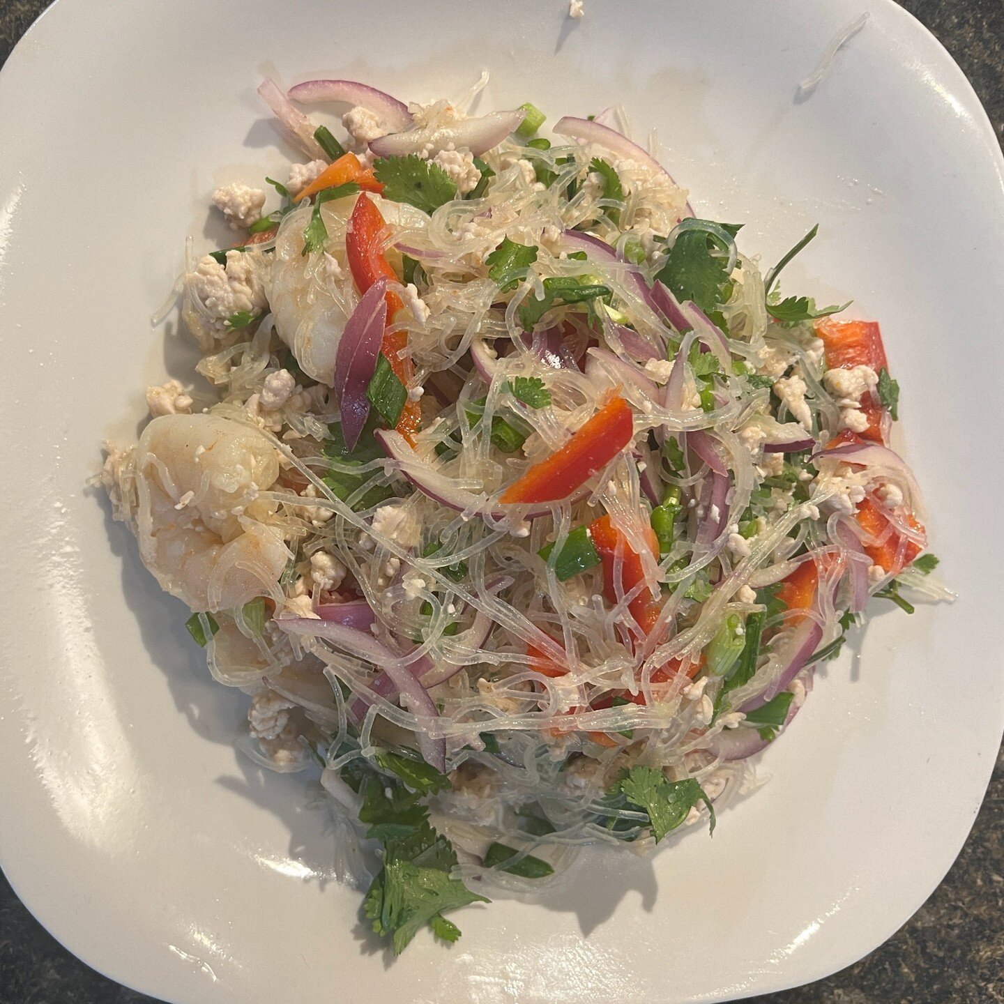 Weekly special is glass noodle salad! Come in and give it a try $15
Traditional Thai salad, featuring glass noodles, pork, shrimp, red pepper, red onion, and cilantro.
#weeklyspecial #glassnoodles #noodlesalad #thaifood #wilkesbarre #pittstonfood #et