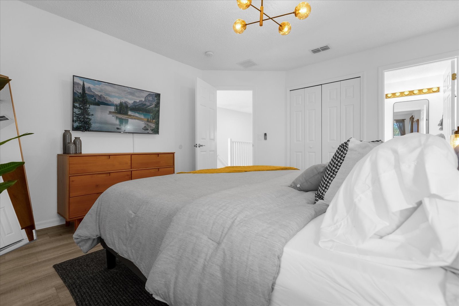 06-4686 Golden Beach Ct (06).jpg