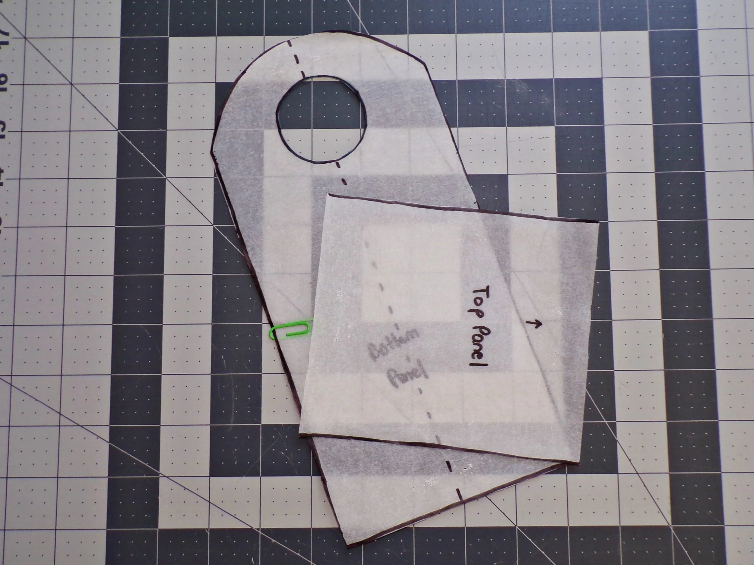 Cell Phone Charger Holder - First Pattern