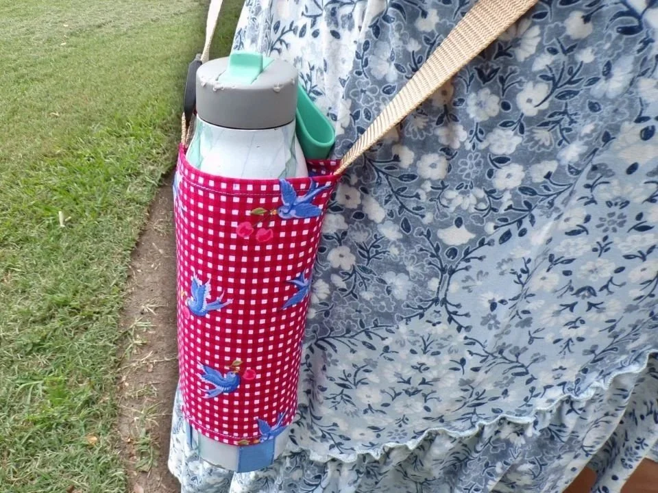 Water+Bottle+Holder+In+Use_Without+Text.jpg