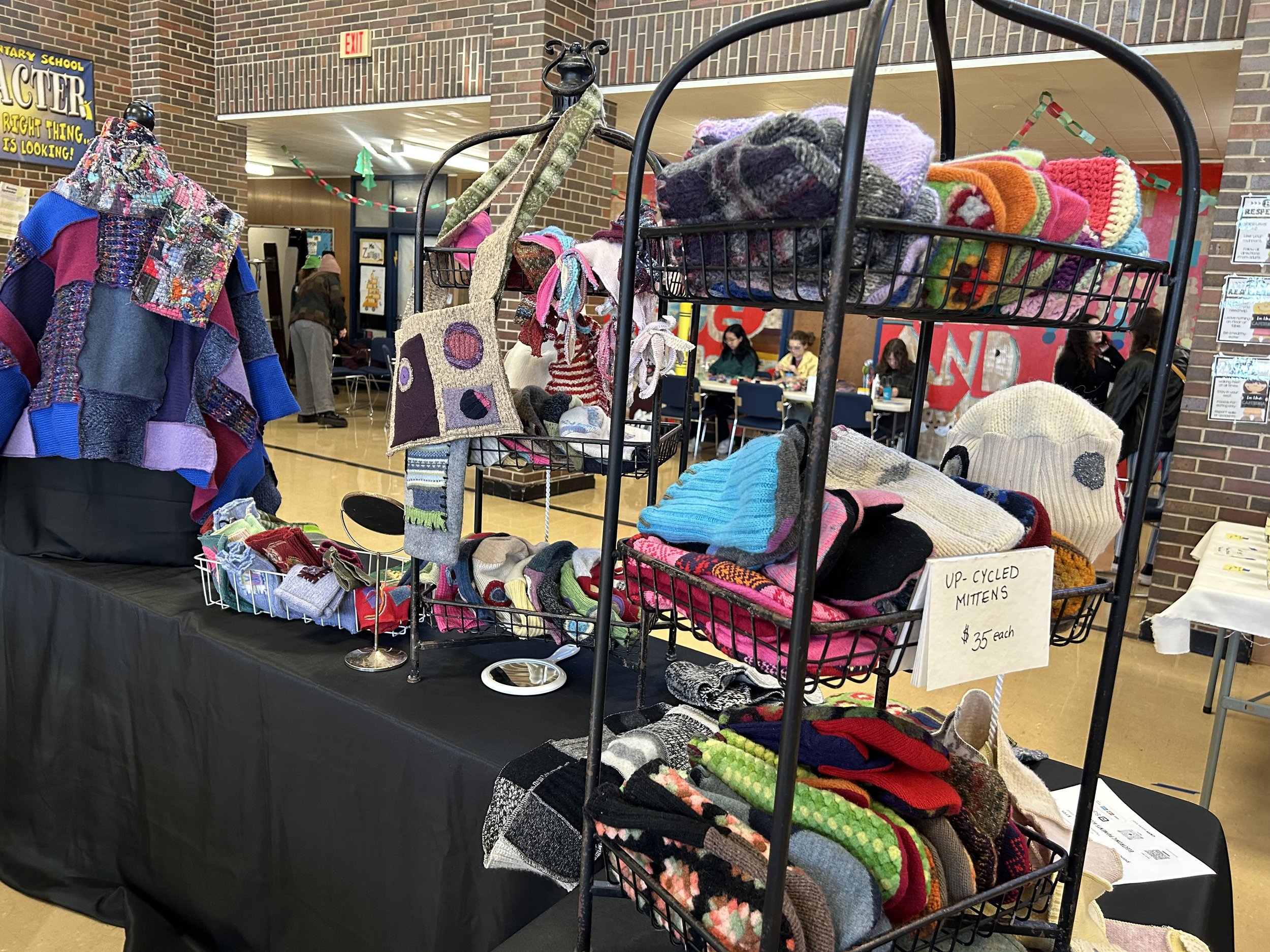 Fort Atkinson Holiday Market Hop