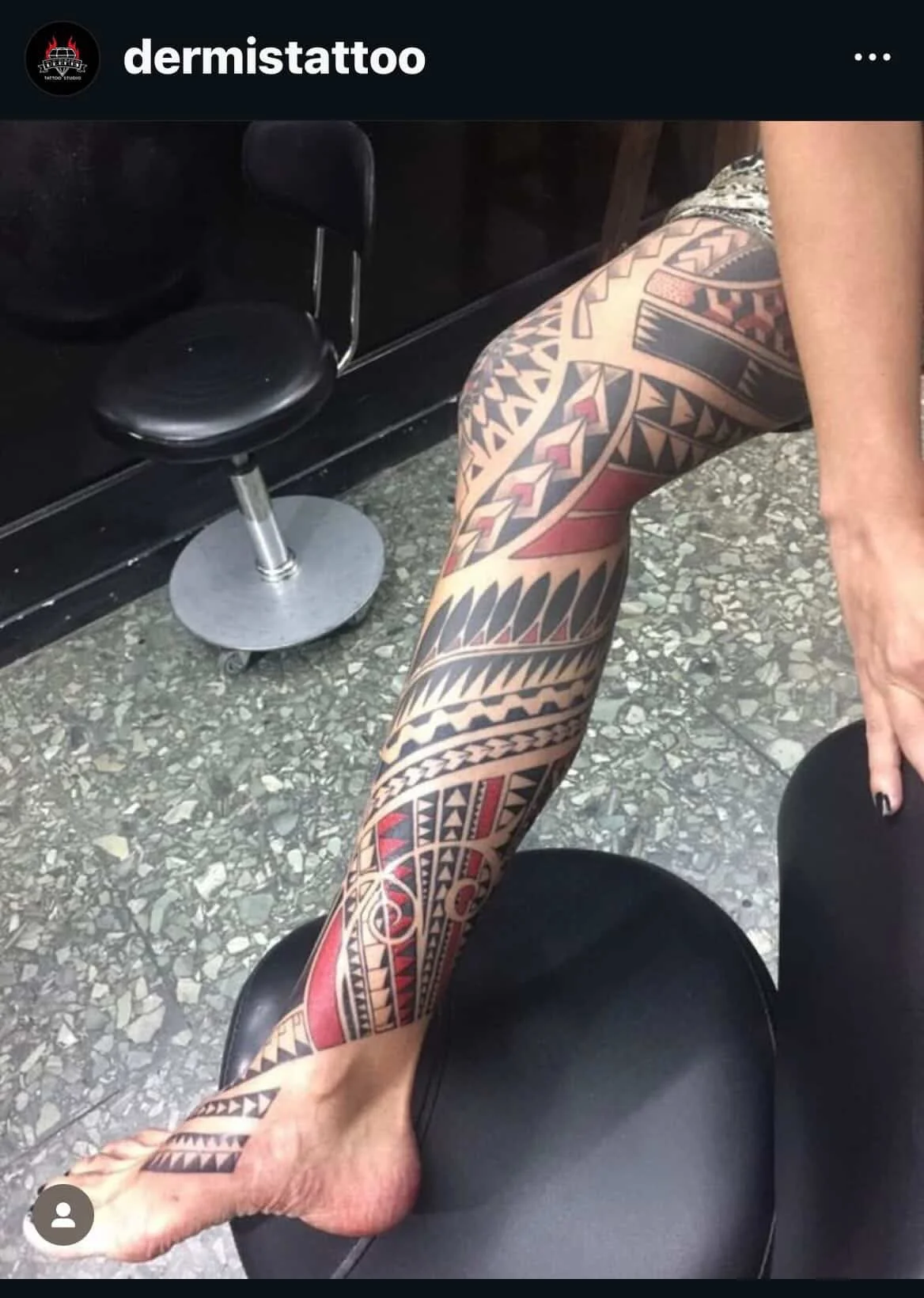 Martin Padilla Polynesian tattoo leg sleeve