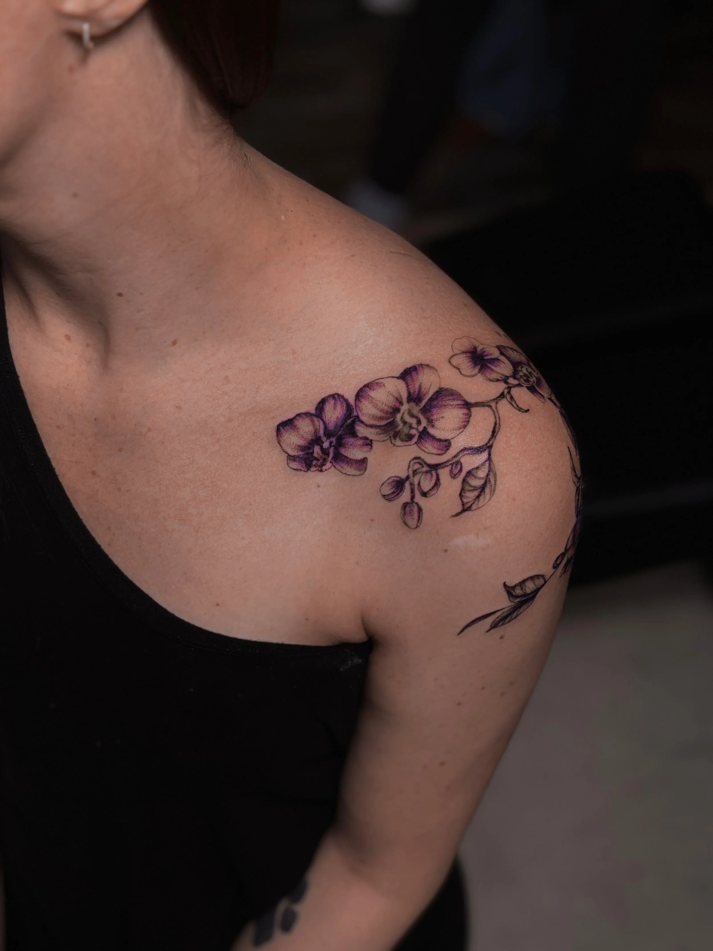 shoulder flower tattoo
