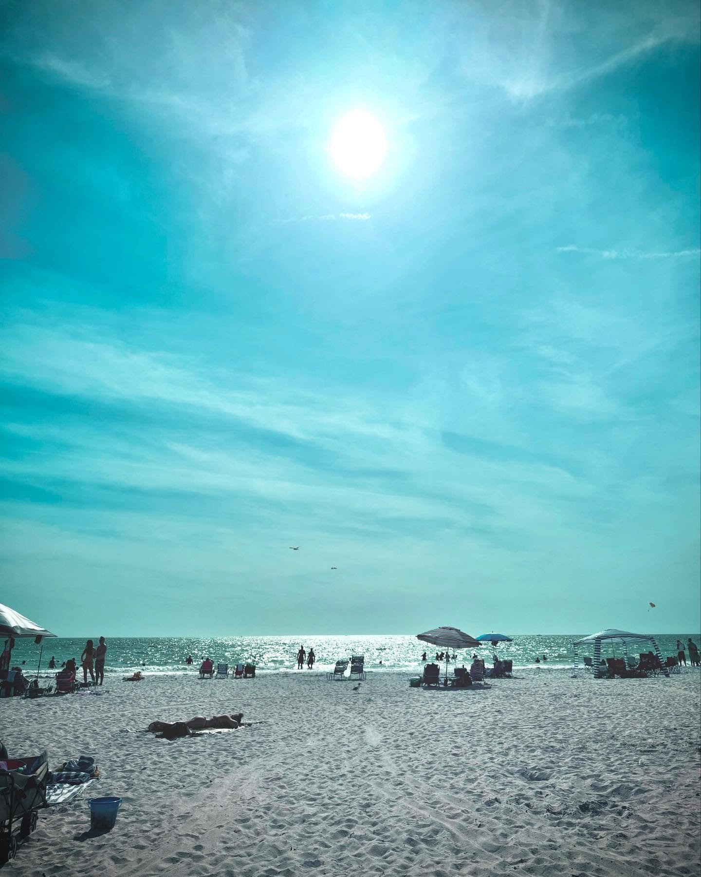 ST. PETE BEACH, April 2025 | St. Pete , Florida
๐ธ: @dallanacamargo
#photo #photography #stpetersburgflorida #stpete #beachphotography #streetphotograohy #photooftheday #iphone16prophotography #iphone16pro #sun #sand