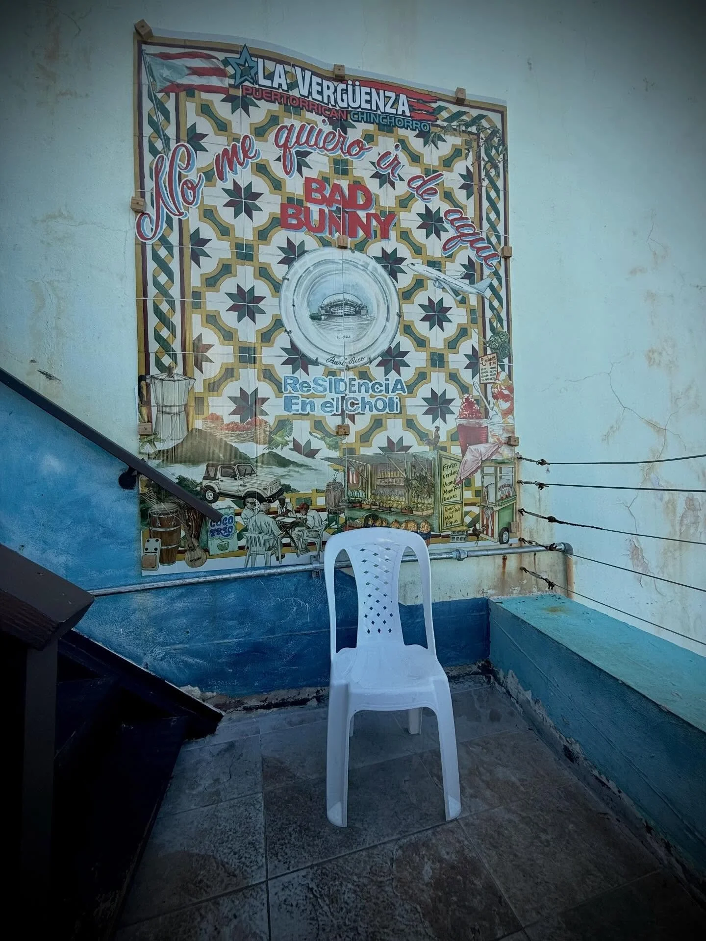 NO ME QUIERO IR DE AQU&Iacute;, December 2025 | viejo San Juan, Puerto Rico

📸: @dallanacamargo 

#photooftheday #viejosanjuan #badbunny #benitobowl #photography