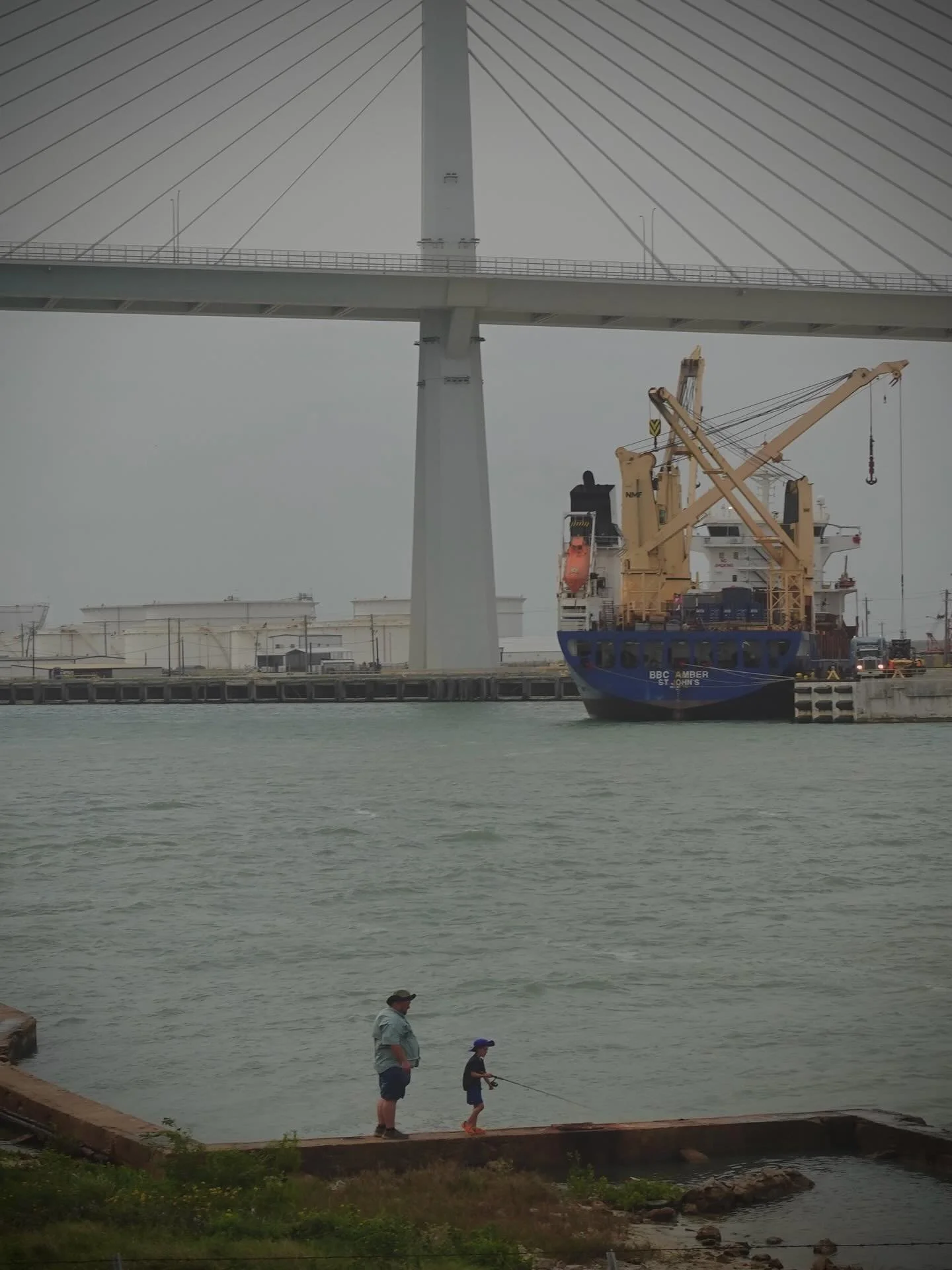 FATHER AND SON, April 2026 | Corpus Christi, Texas 

📸: @dallanacamargo 

#corpuschristi #sonyzv1 #photooftheday