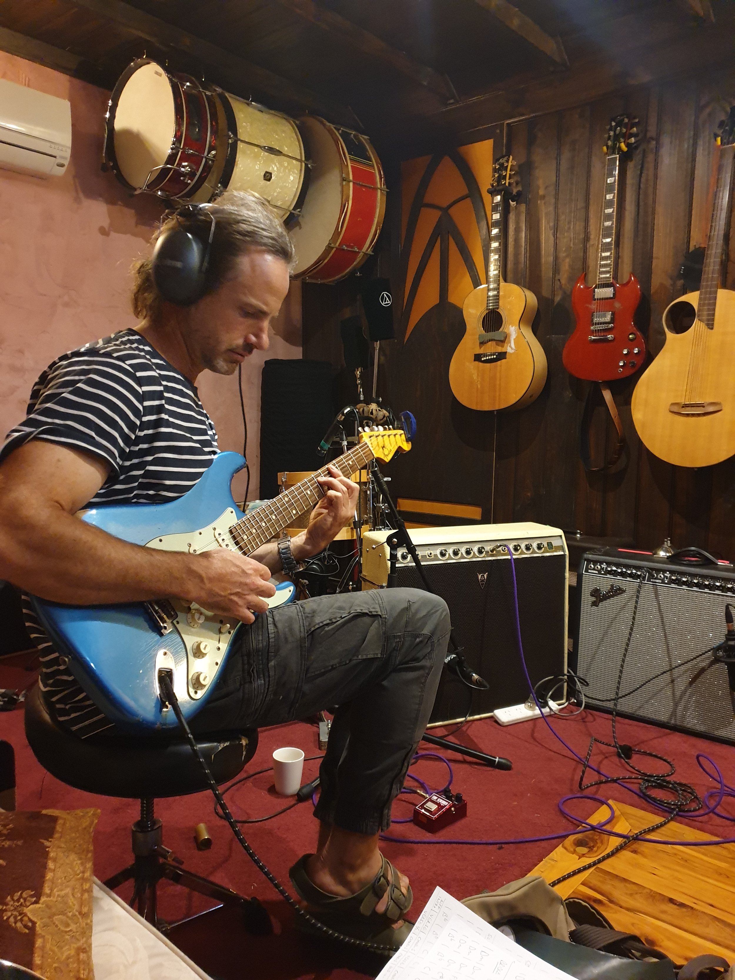 Tom Dexter - Electric Guitar - Lead Guitar