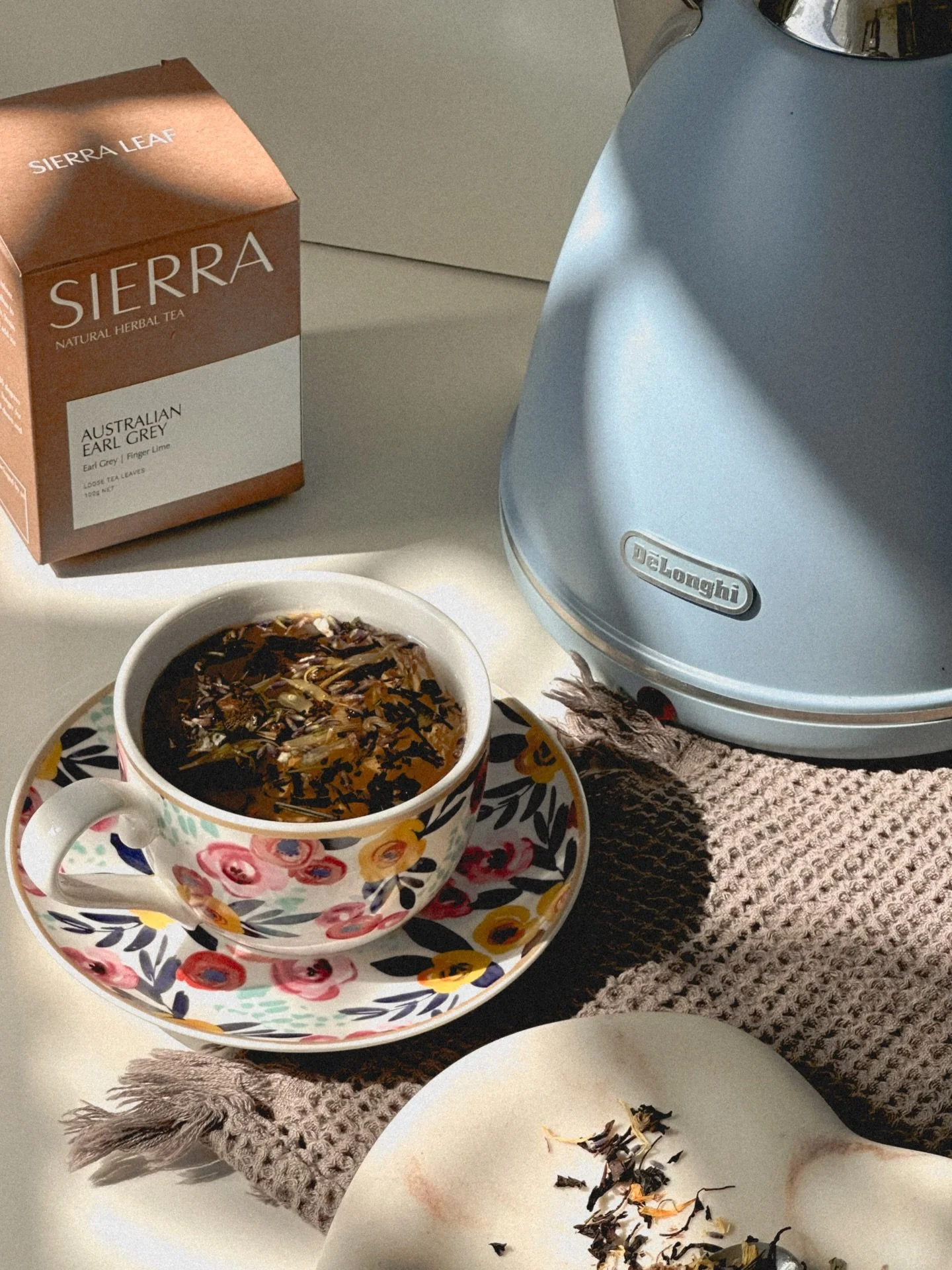 ☕️ How do you take your Earl Grey? Classic&hellip; or with a twist?
We&rsquo;ve given this timeless favourite a little Australian upgrade, infused with native finger lime for a bright, tangy, zesty finish 🍋🌿