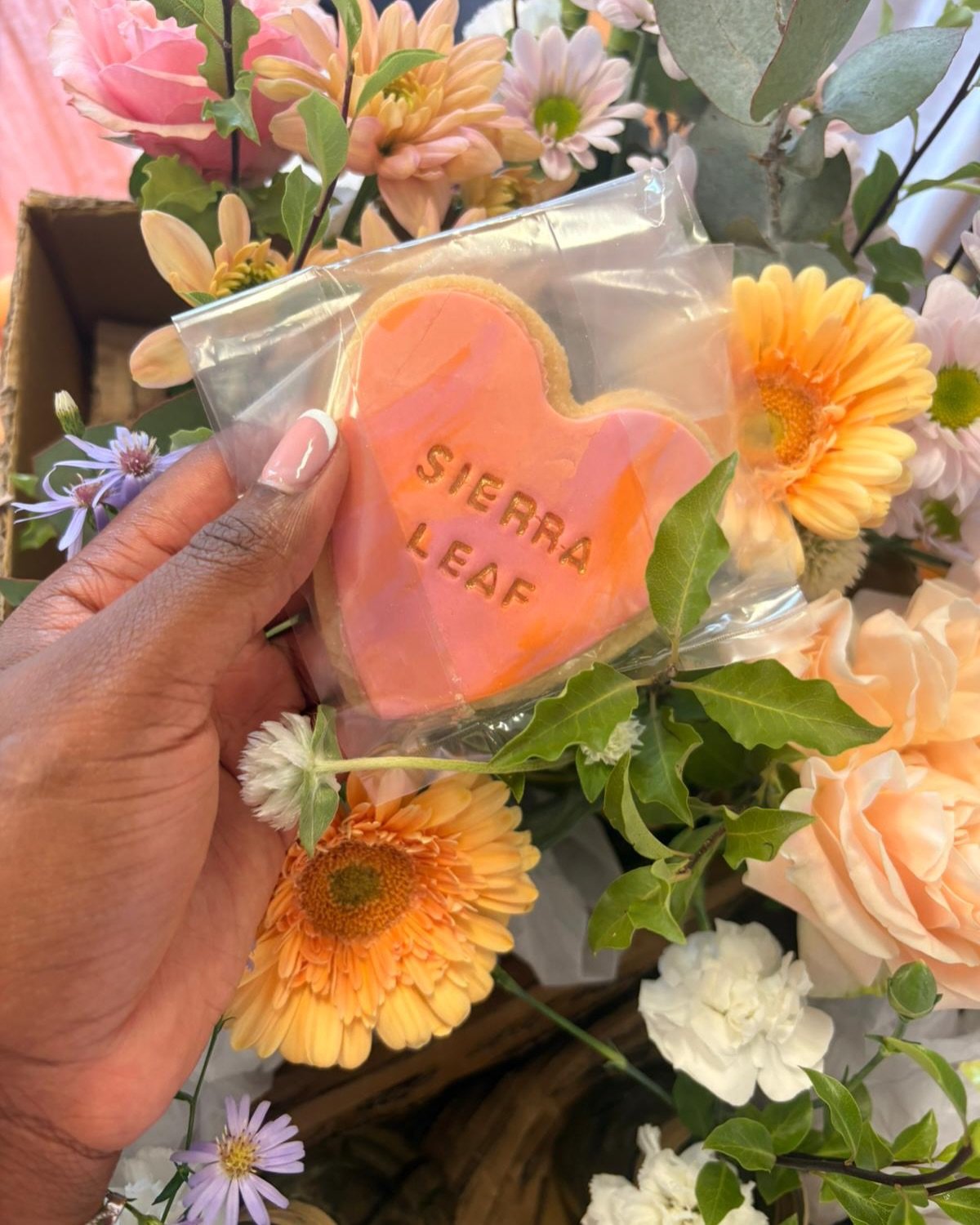 Tea, treats, and a little Sierra Leaf magic ☕️🍰🌸