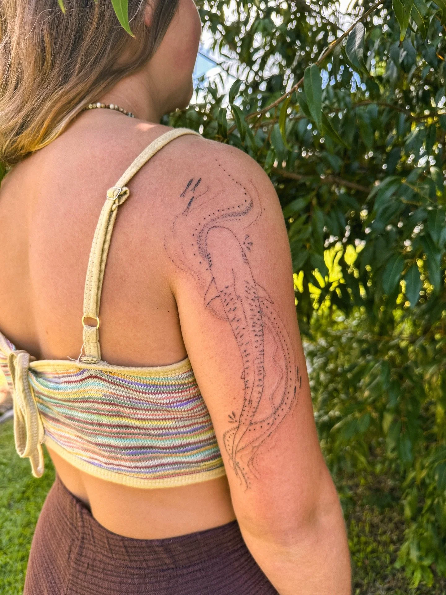 Thank you Jayley for resonating with this Tiger shark flow design and trusting me to bring it life 🦈 love this placement for it! 🩵🌊✨ @jayley_rose