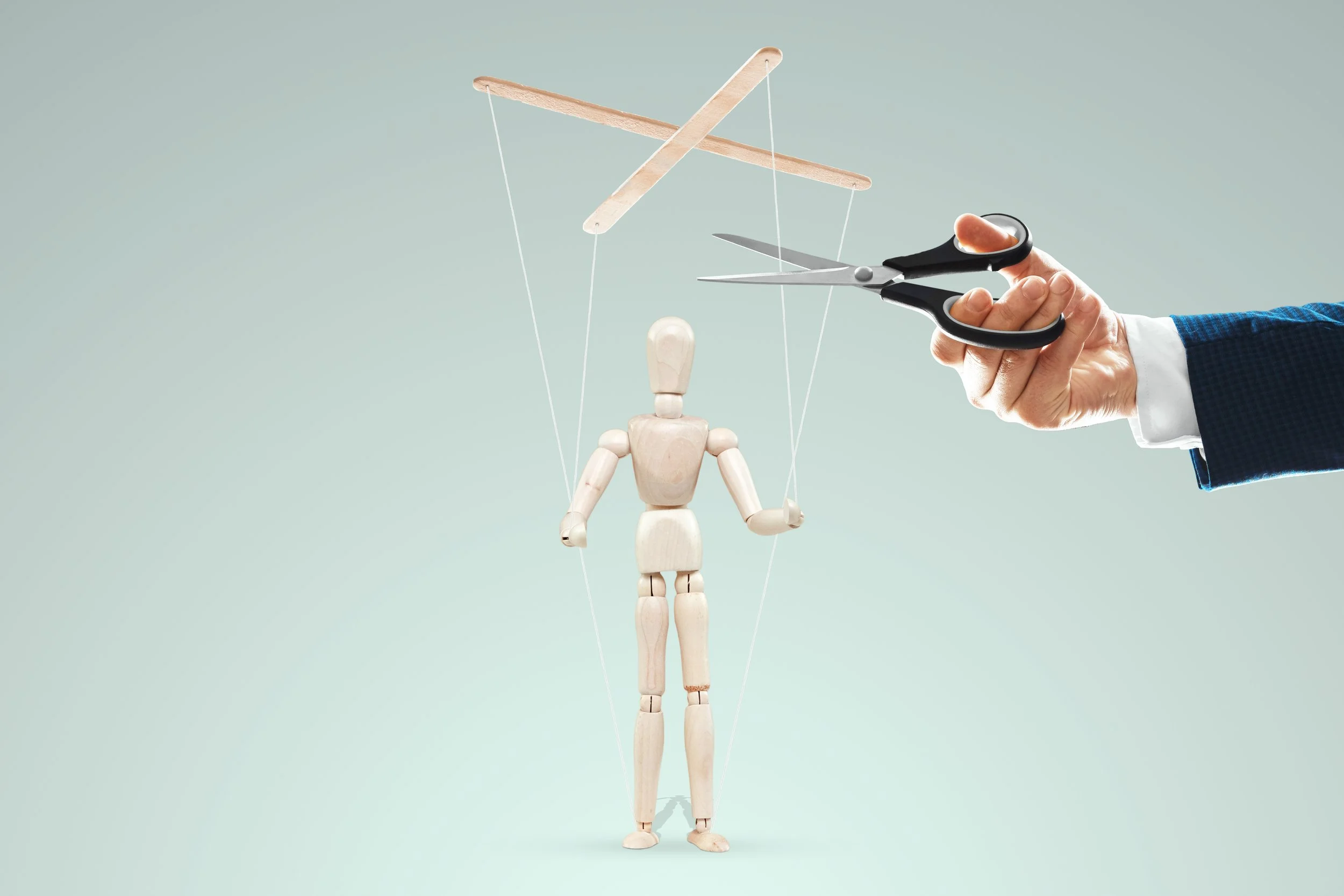 Burnout and Micromanagement: Are They More Connected Than We Think?