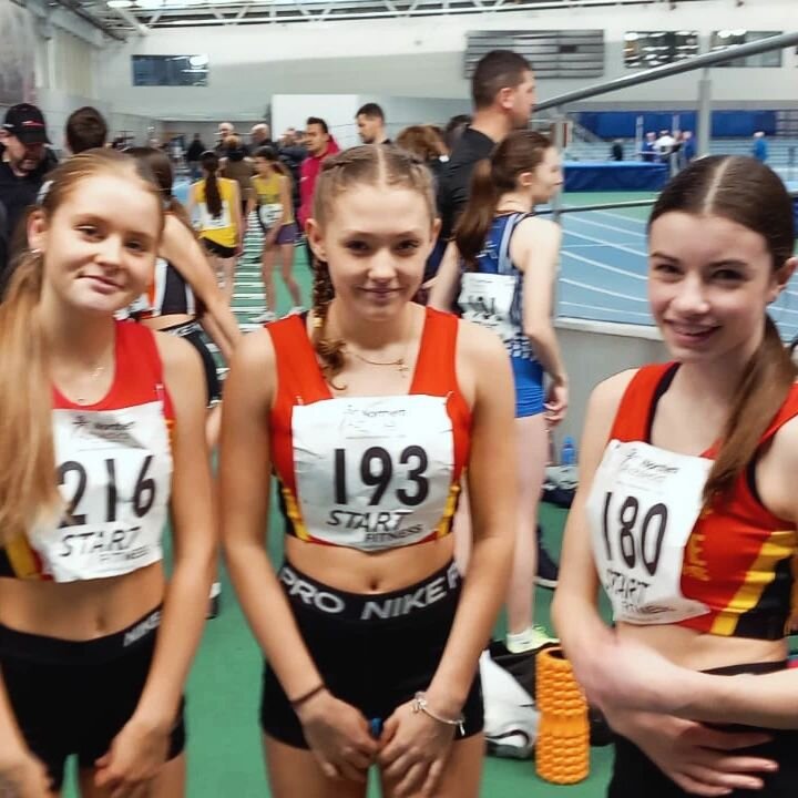 Northern Indoor @ EIS, Sheffield 
Good Luck with your 200m 

Freya, Lydia and Beth