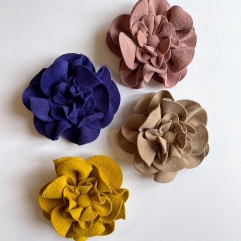 4+fleurs+square+.jpg
