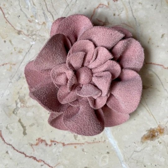 rose+sur+marbre+.jpg