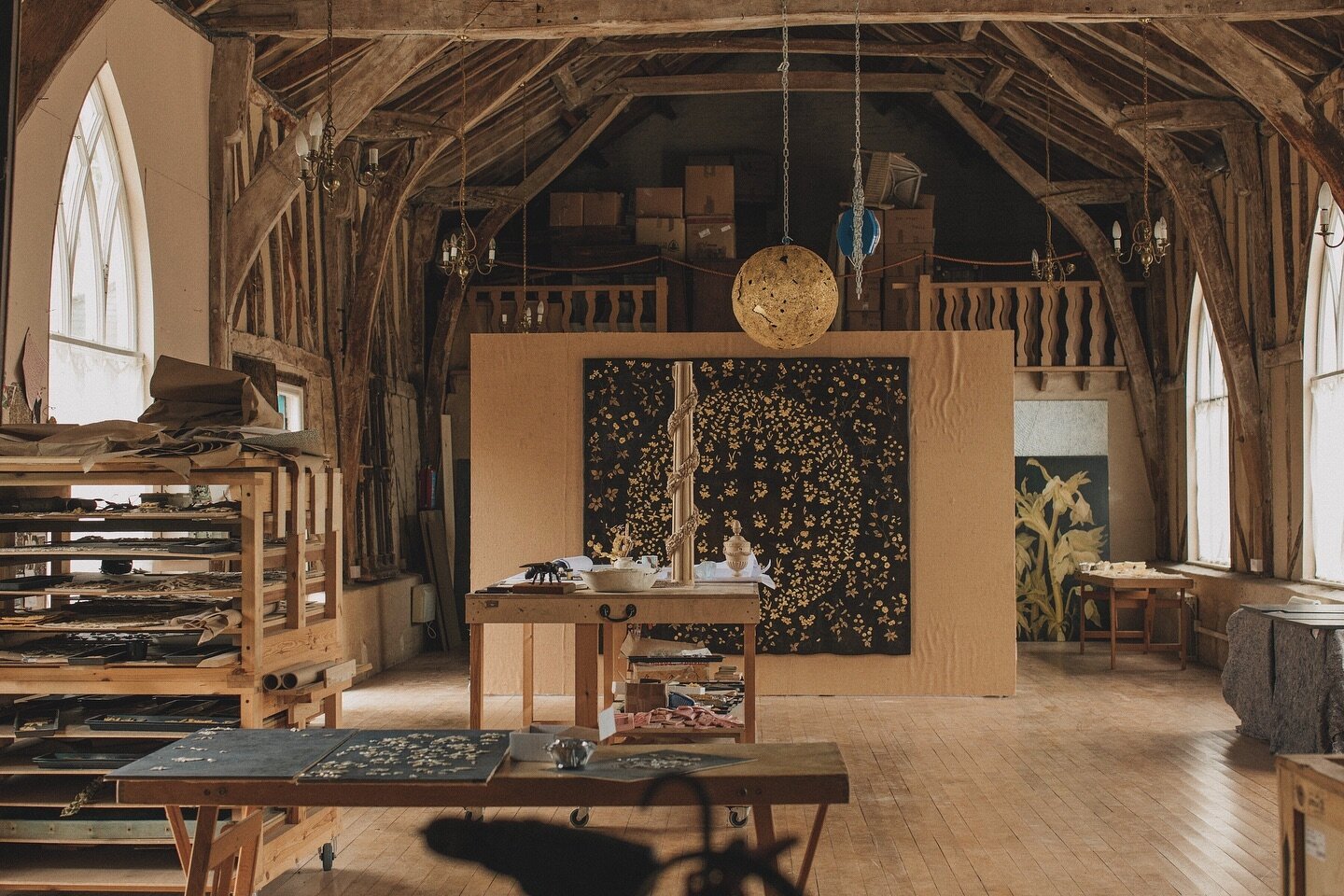 Home sweet home! 
(Reality Disclaimer - rented studio home - I don&rsquo;t live here and my actual home is way smaller and less photogenic)

📷 @maureenme  for the FT - HTSI

#artiststudio