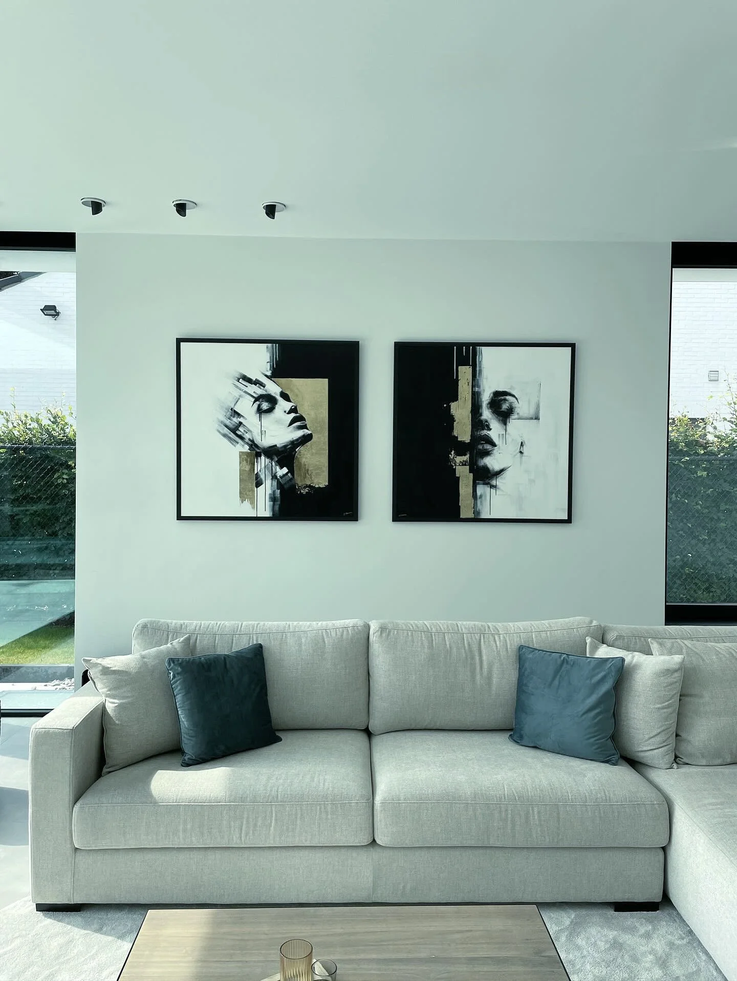 It means the world to me that some of my pieces have found a place in someone&rsquo;s home. Knowing they resonated with others is the greatest reward. 

#artathome #interiorstyling #artinterior #modernart