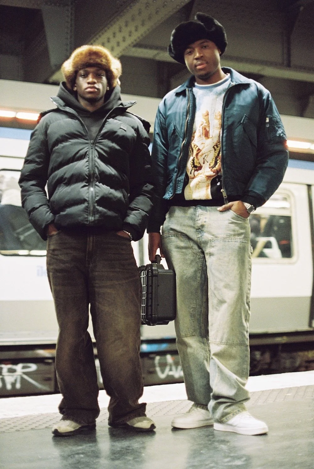 Photographie le dodger photographe photos metro paris deux mecs chapkas.jpg